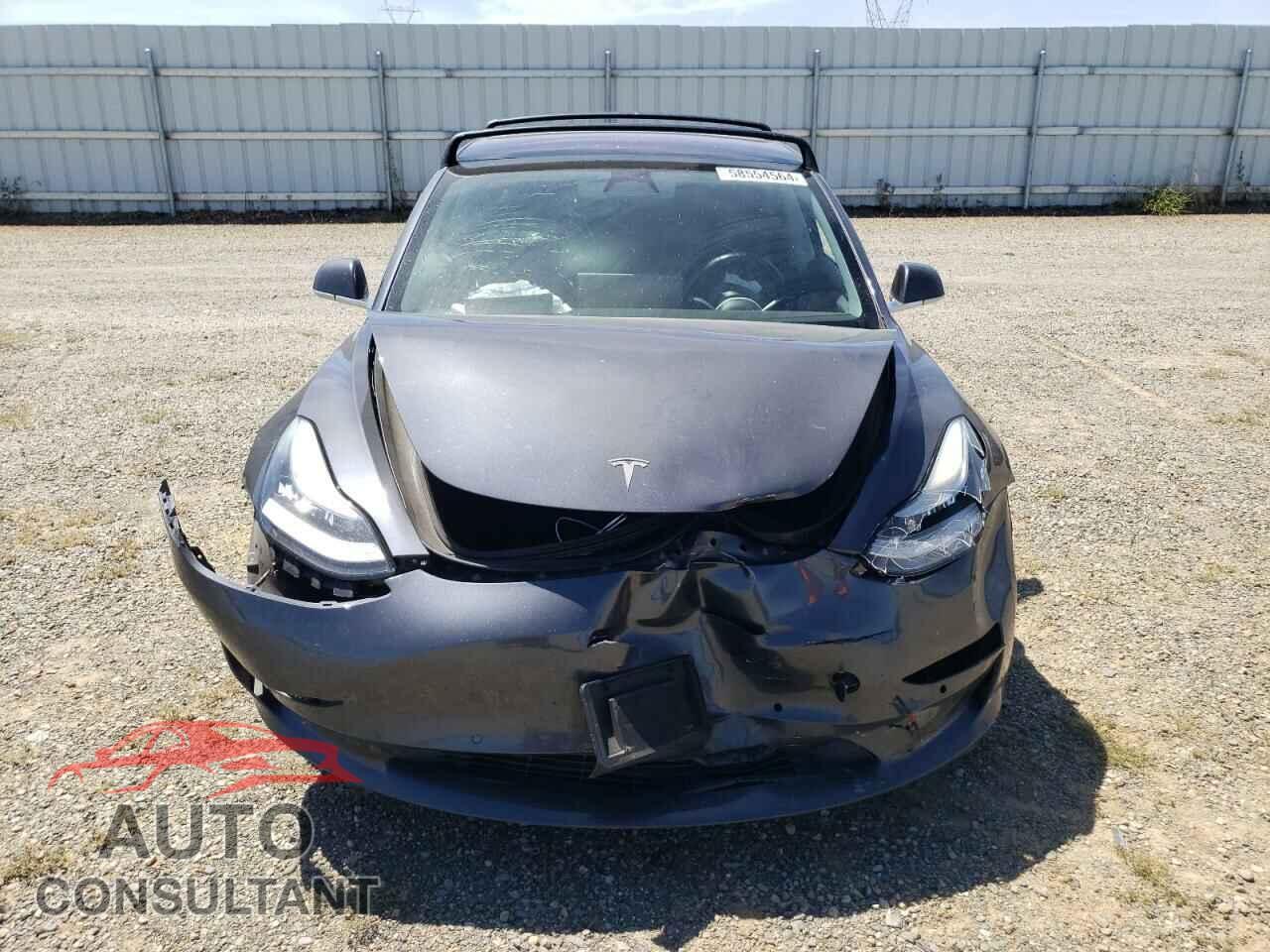 TESLA MODEL 3 2018 - 5YJ3E1EA7JF058275