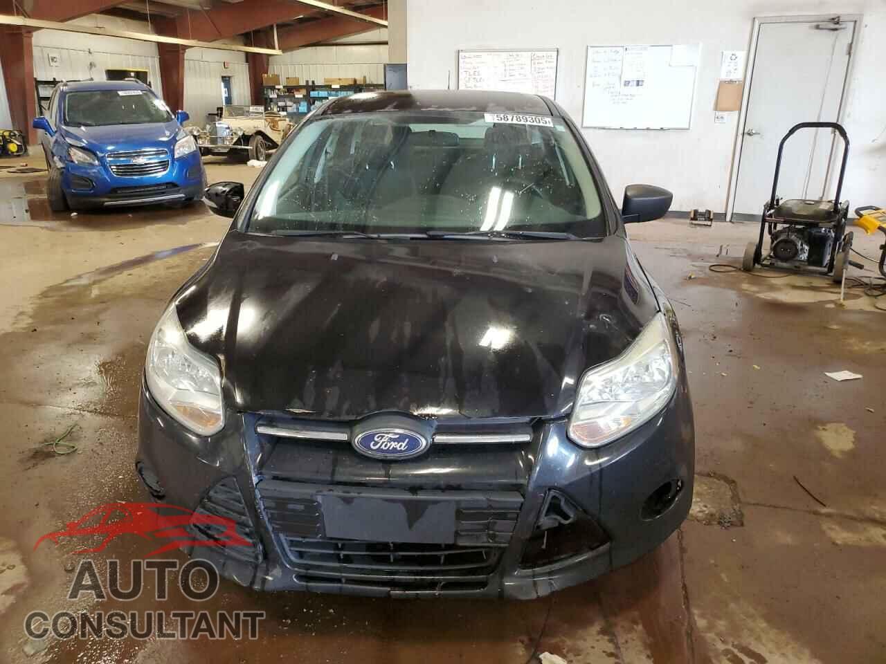 FORD FOCUS 2013 - 1FADP3E22DL280880