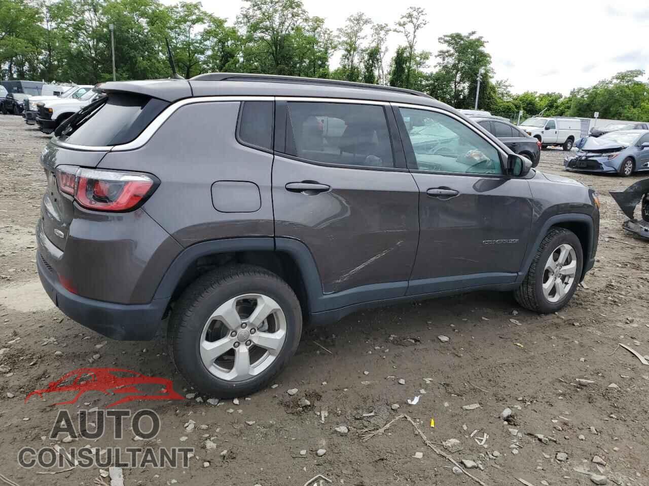 JEEP COMPASS 2018 - 3C4NJDBB7JT481197