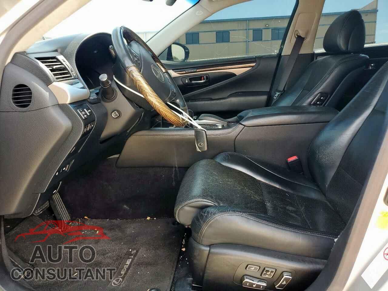 LEXUS LS460 2015 - JTHGL5EF0F5054330
