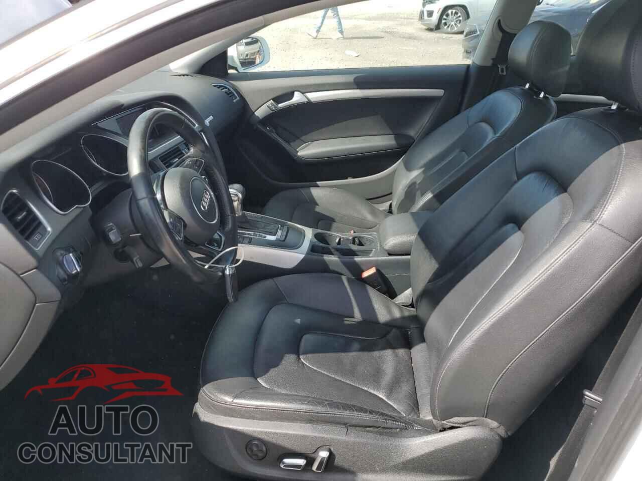 AUDI A5 2014 - WAUCFAFR8EA044429