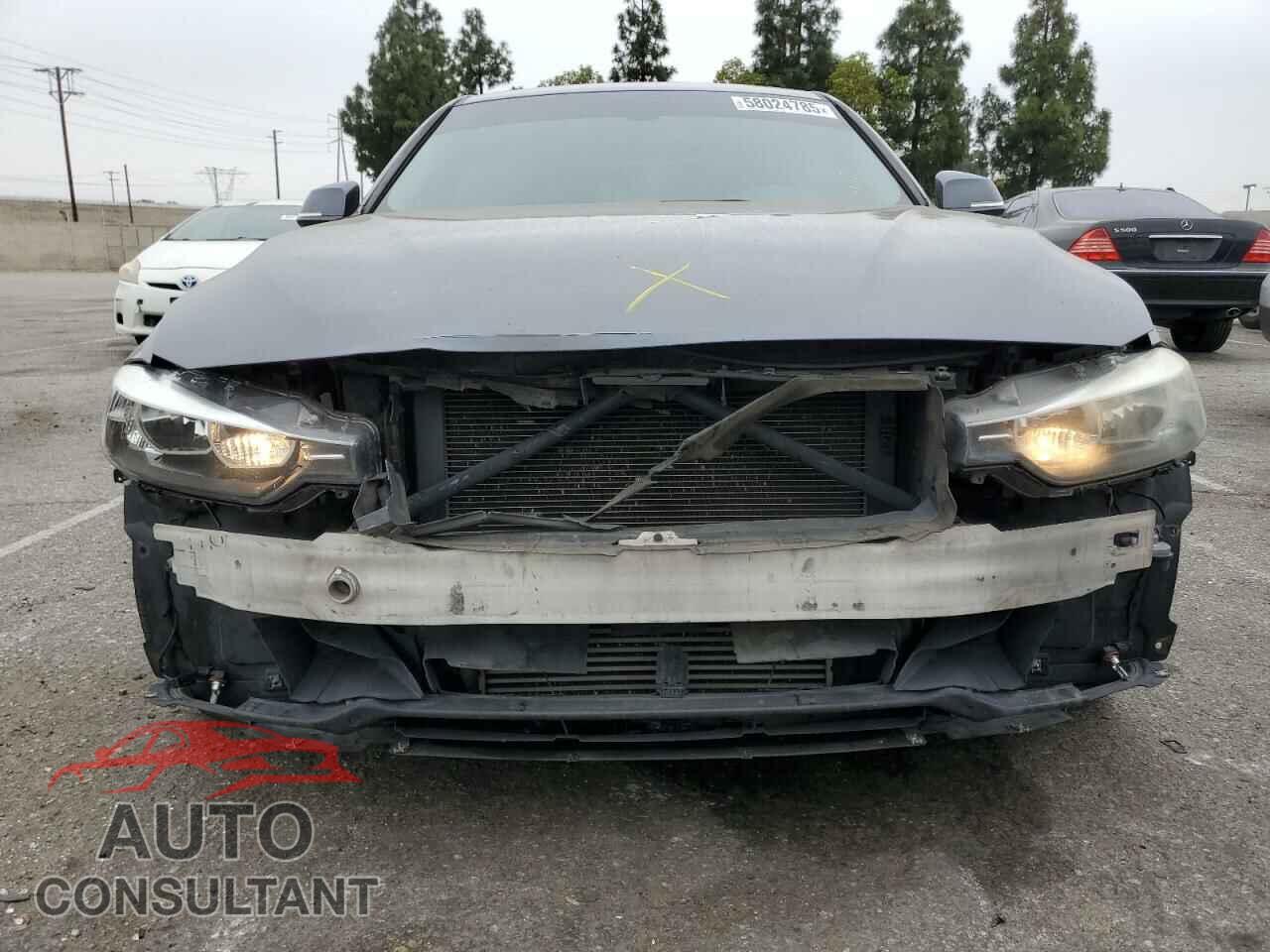 BMW 3 SERIES 2014 - WBA3C1C59EK111446