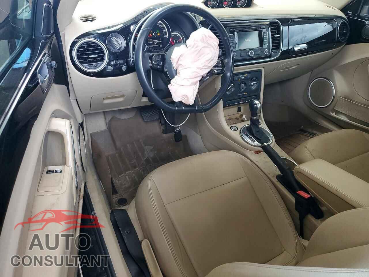 VOLKSWAGEN BEETLE 2014 - 3VWJL7AT8EM609299