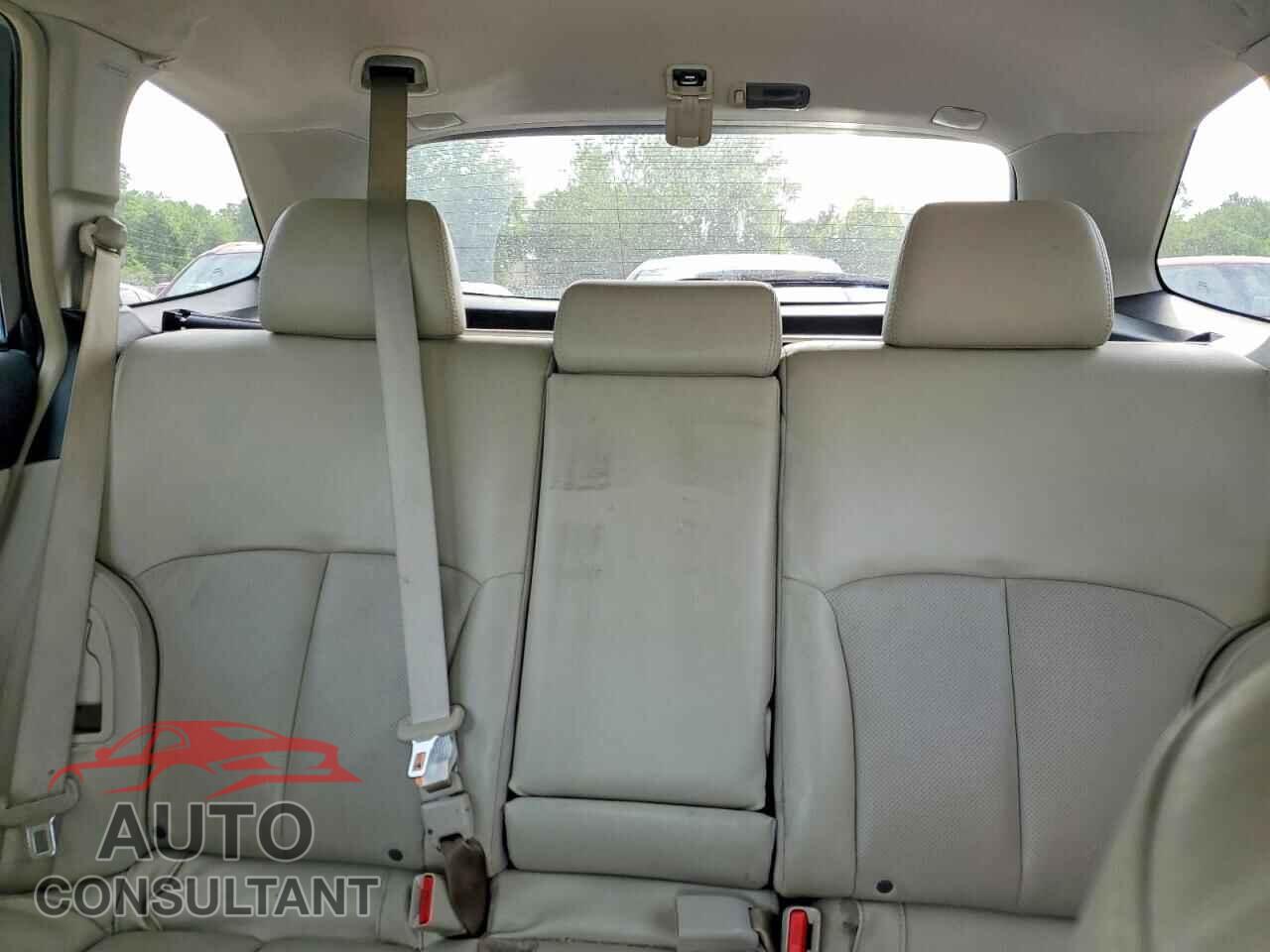 SUBARU OUTBACK 2013 - 4S4BRBKC9D3311220