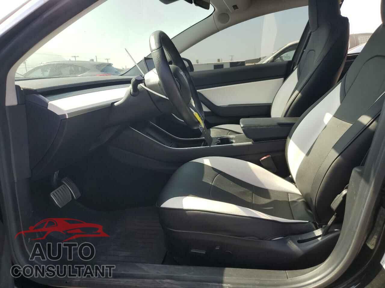 TESLA MODEL 3 2019 - 5YJ3E1EA4KF417678