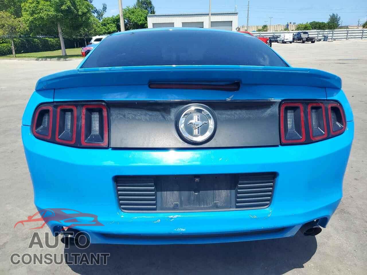 FORD MUSTANG 2013 - 1ZVBP8AM4D5241134