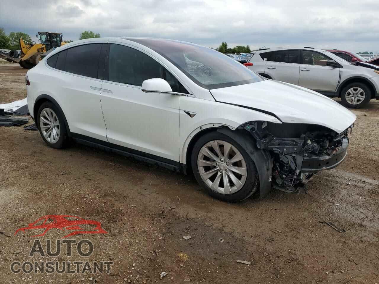 TESLA MODEL X 2020 - 5YJXCBE21LF210477