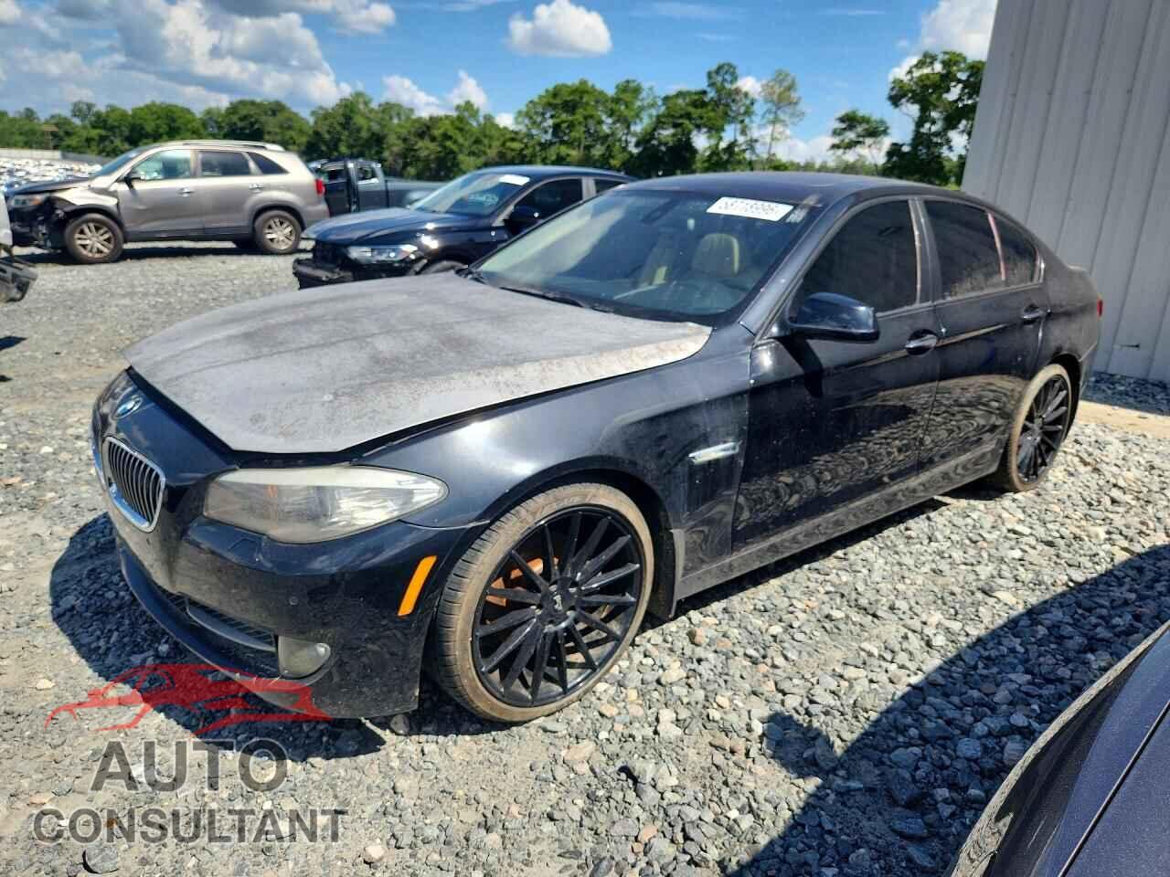 BMW 5 SERIES 2011 - WBAFR1C50BC744502