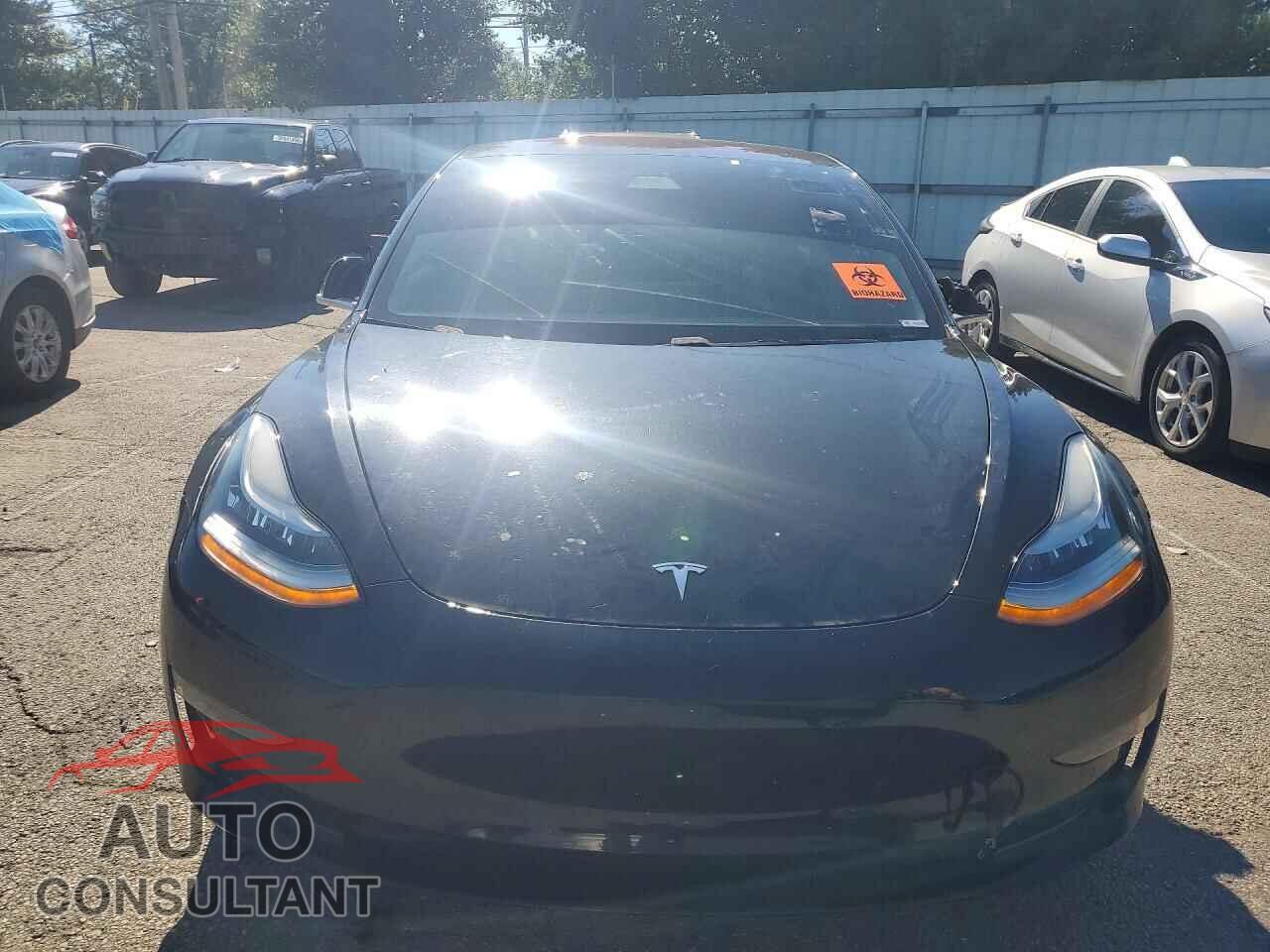 TESLA MODEL 3 2019 - 5YJ3E1EA2KF297623