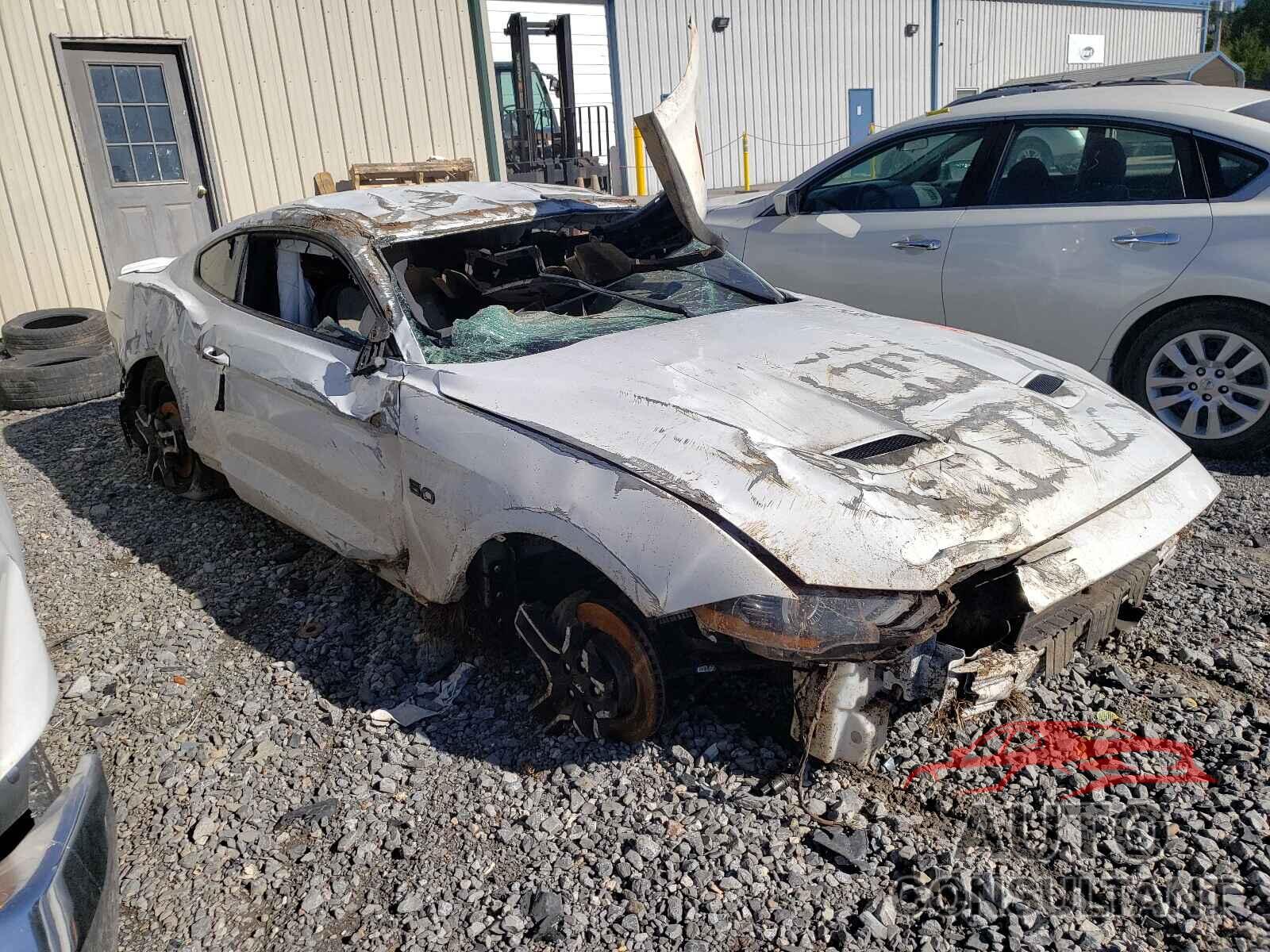 FORD MUSTANG 2018 - 1FA6P8CF3J5153325