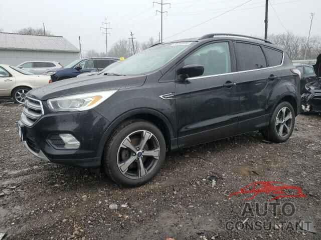 FORD ESCAPE 2017 - 1FMCU0GD7HUA38173