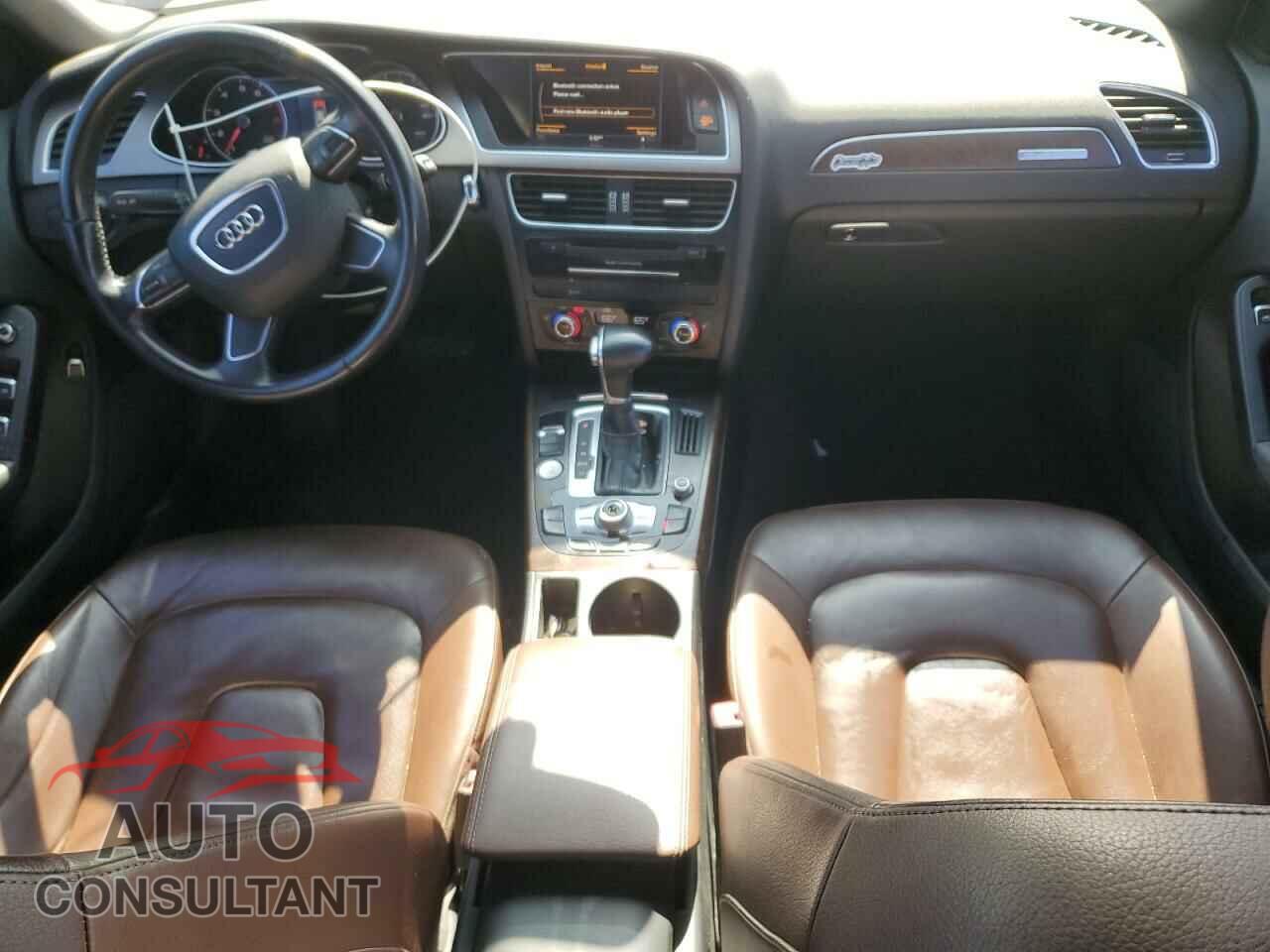AUDI A4 2013 - WAUFFAFL9DN045444