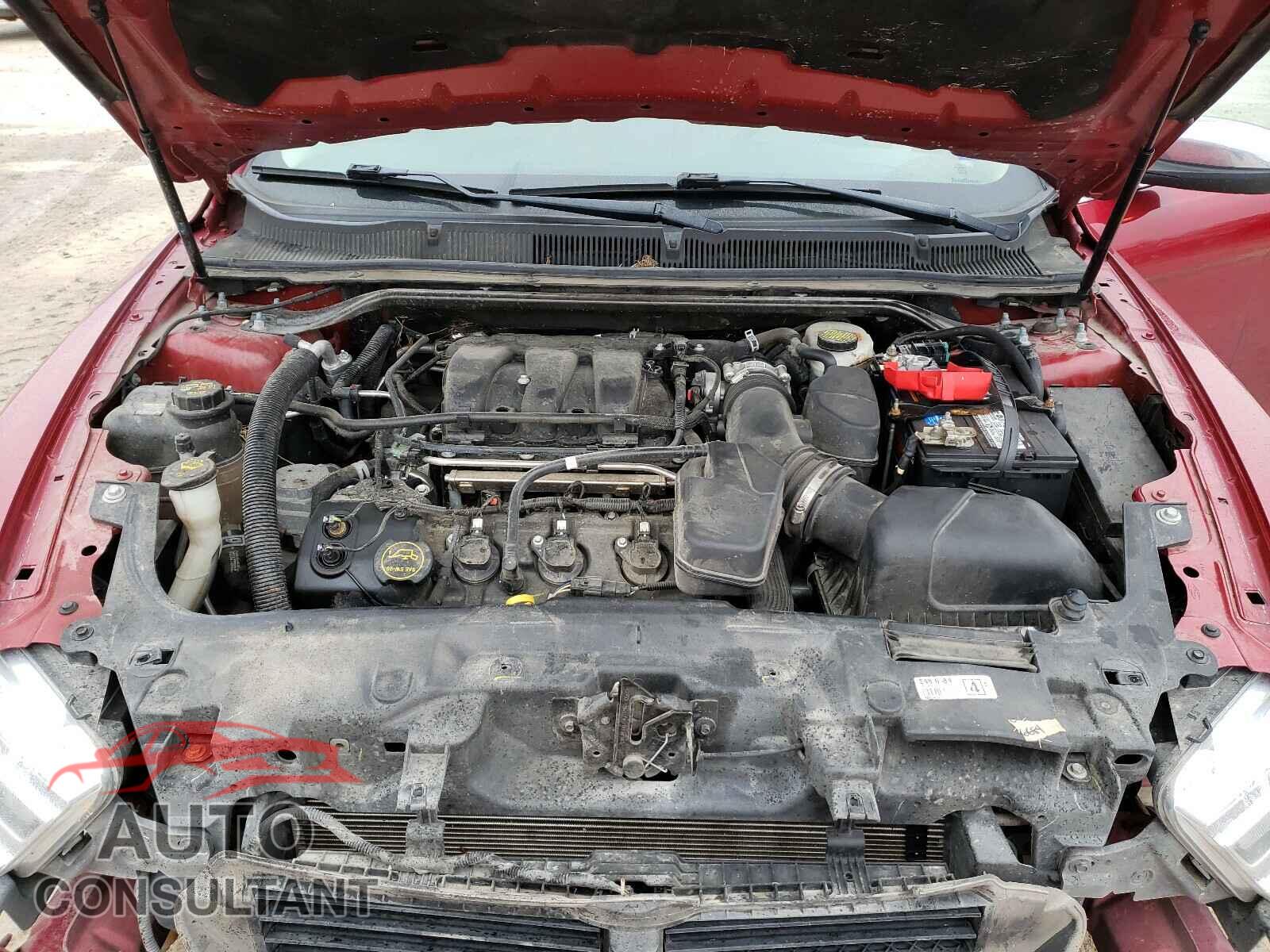 FORD TAURUS 2017 - 1FAHP2F86HG102208