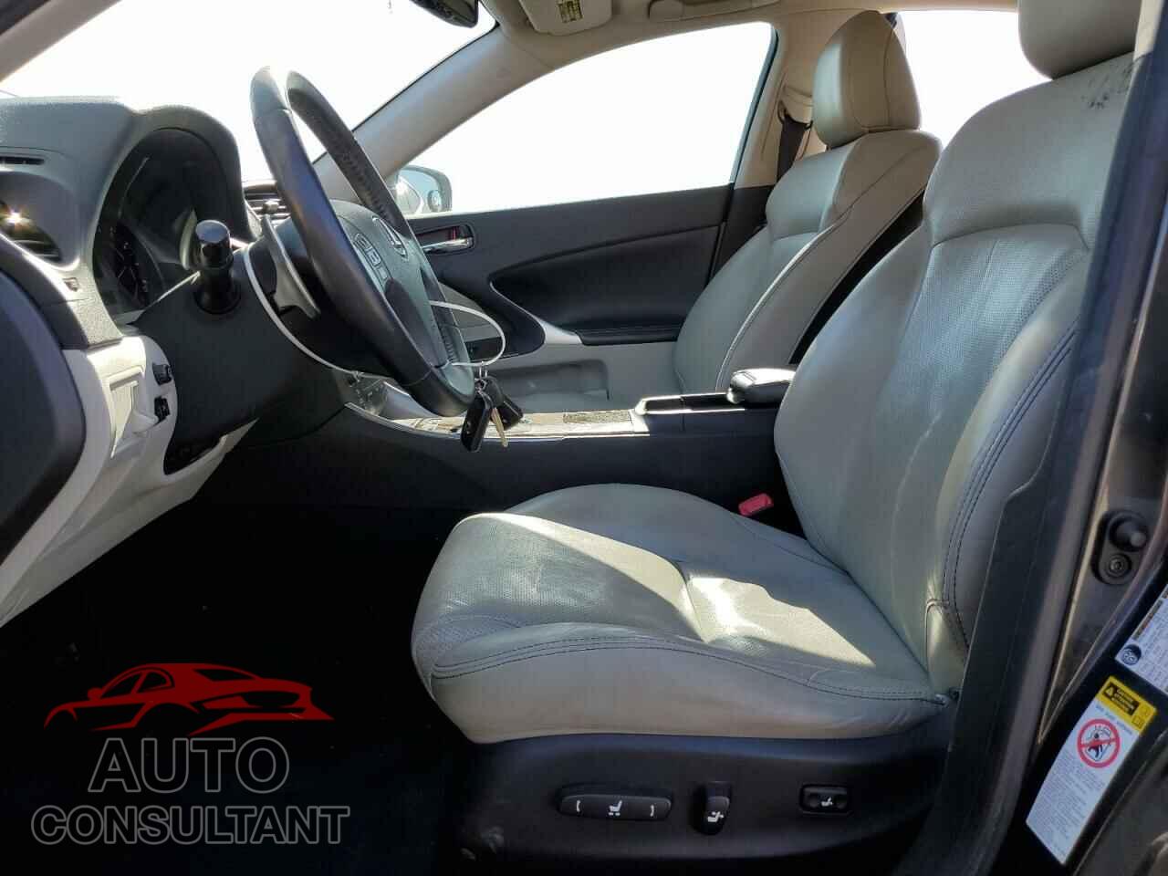 LEXUS IS 2009 - JTHBK262X95103593