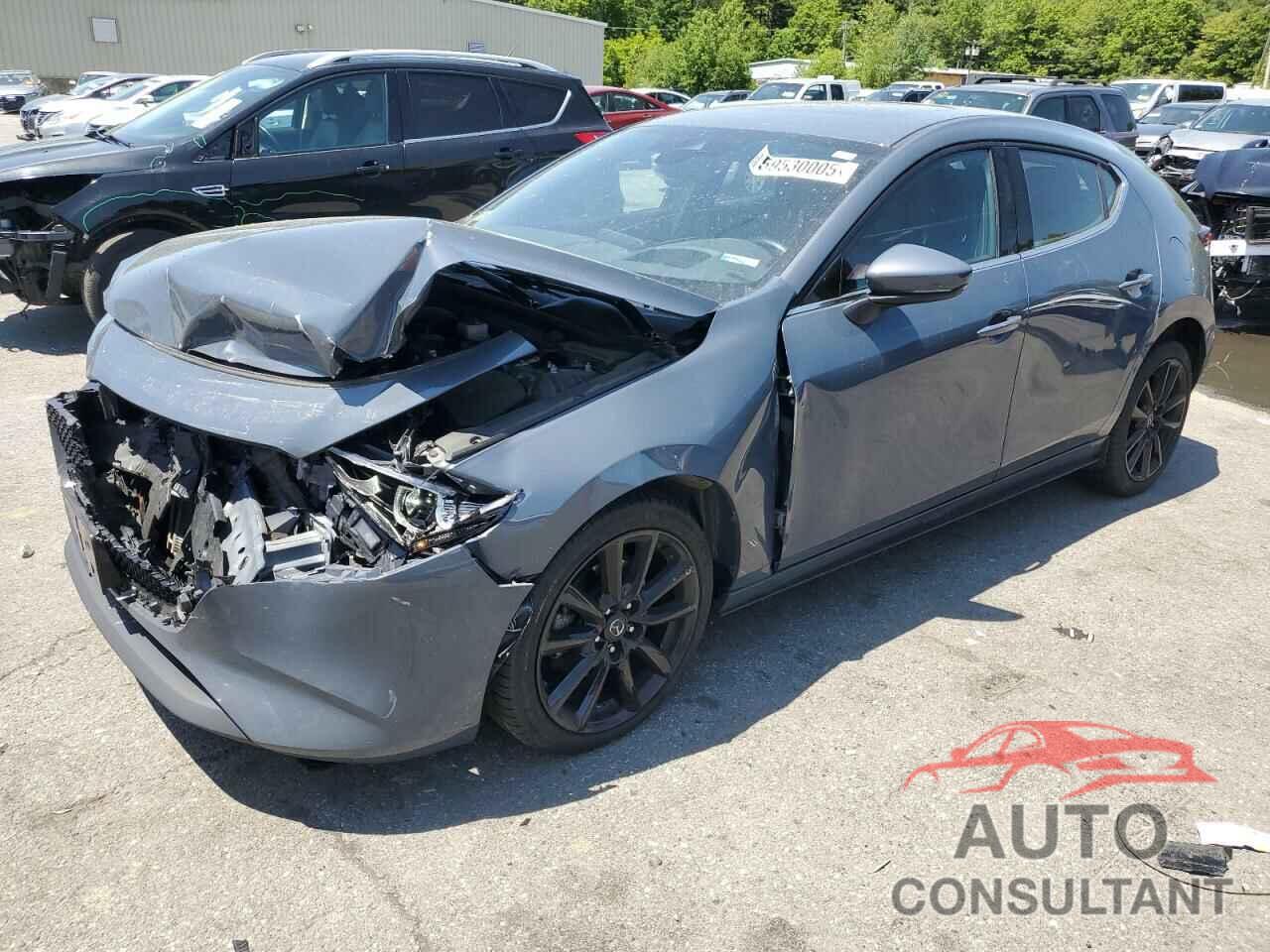 MAZDA 3 2022 - JM1BPBML8N1510554