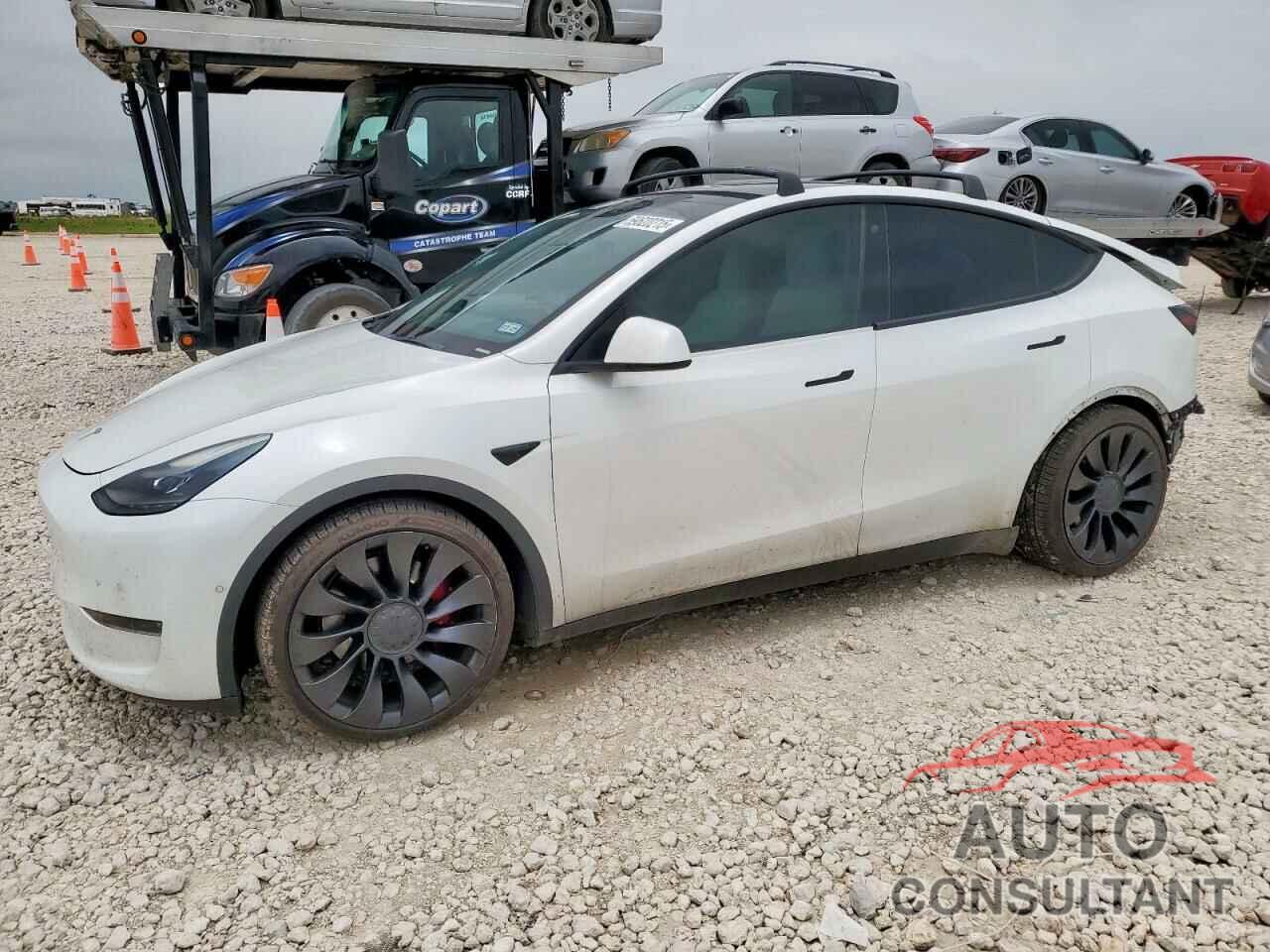 TESLA MODEL Y 2022 - 7SAYGDEF9NF399909