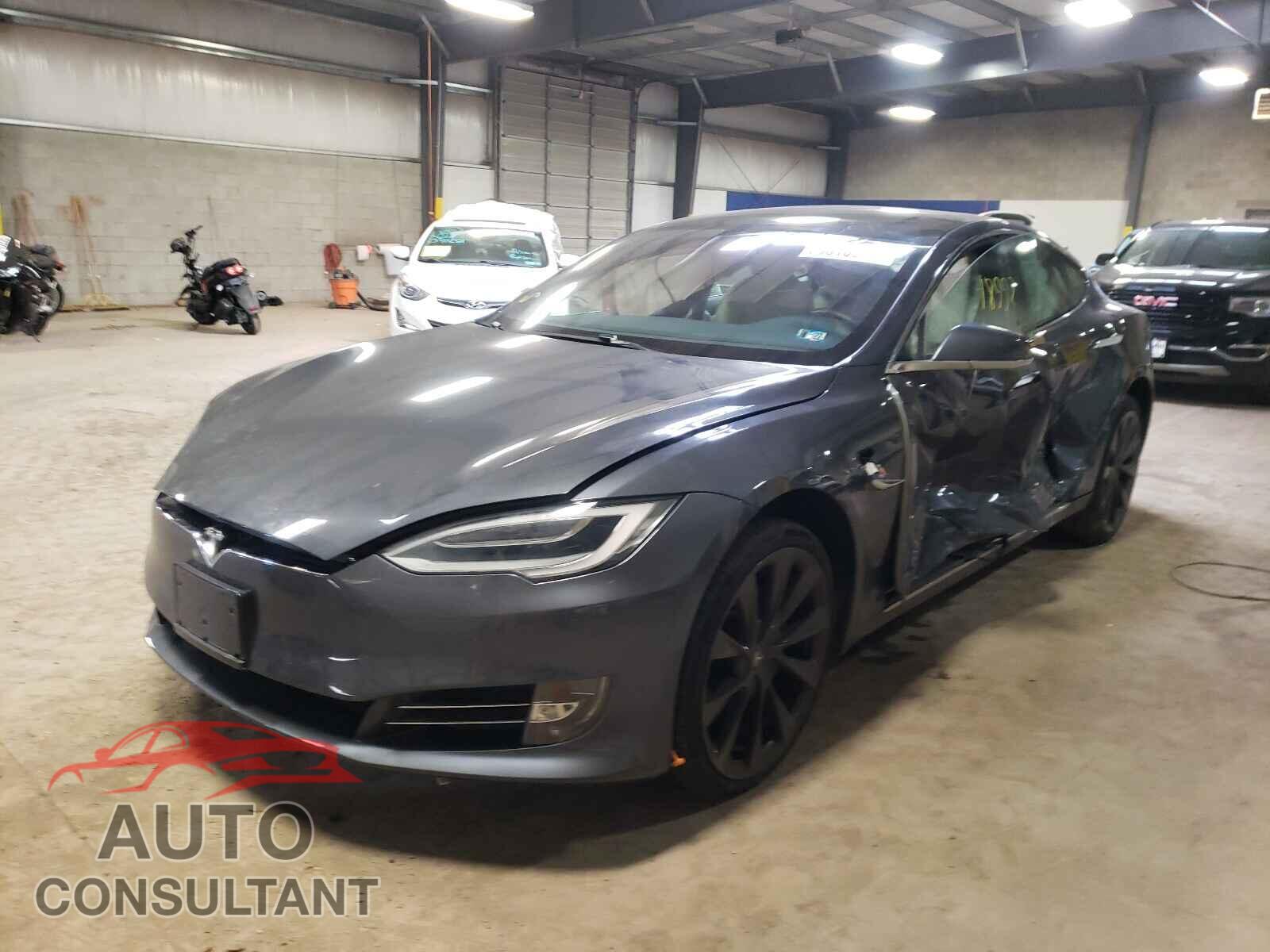 TESLA MODEL S 2020 - 5YJSA1E2XLF398622