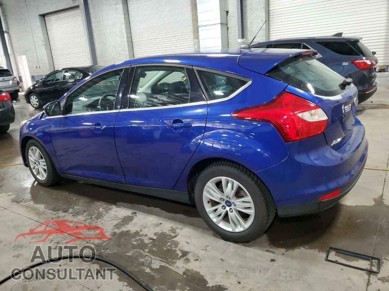 FORD FOCUS 2012 - 1FAHP3M28CL313740