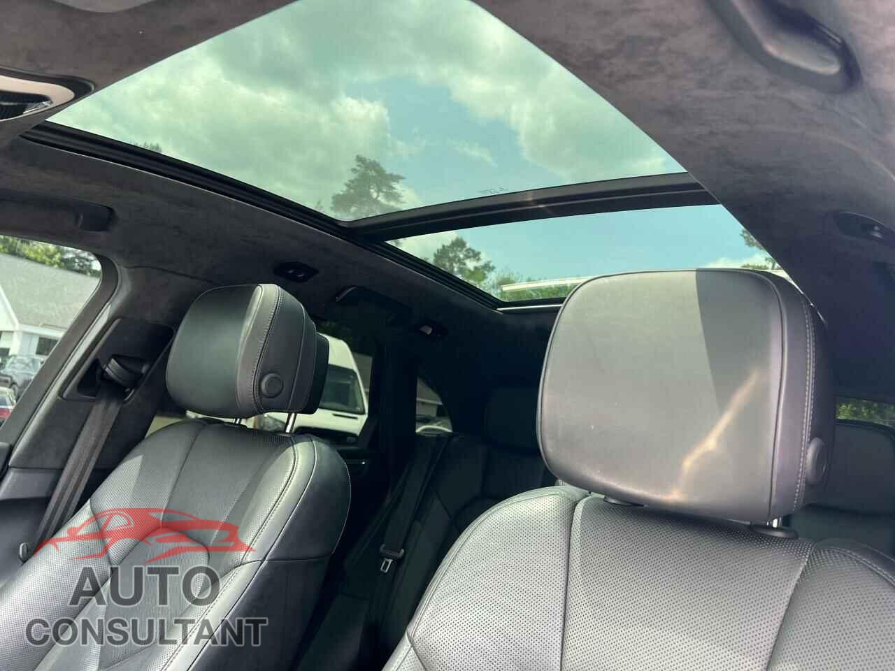 PORSCHE MACAN 2017 - WP1AF2A50HLB60235