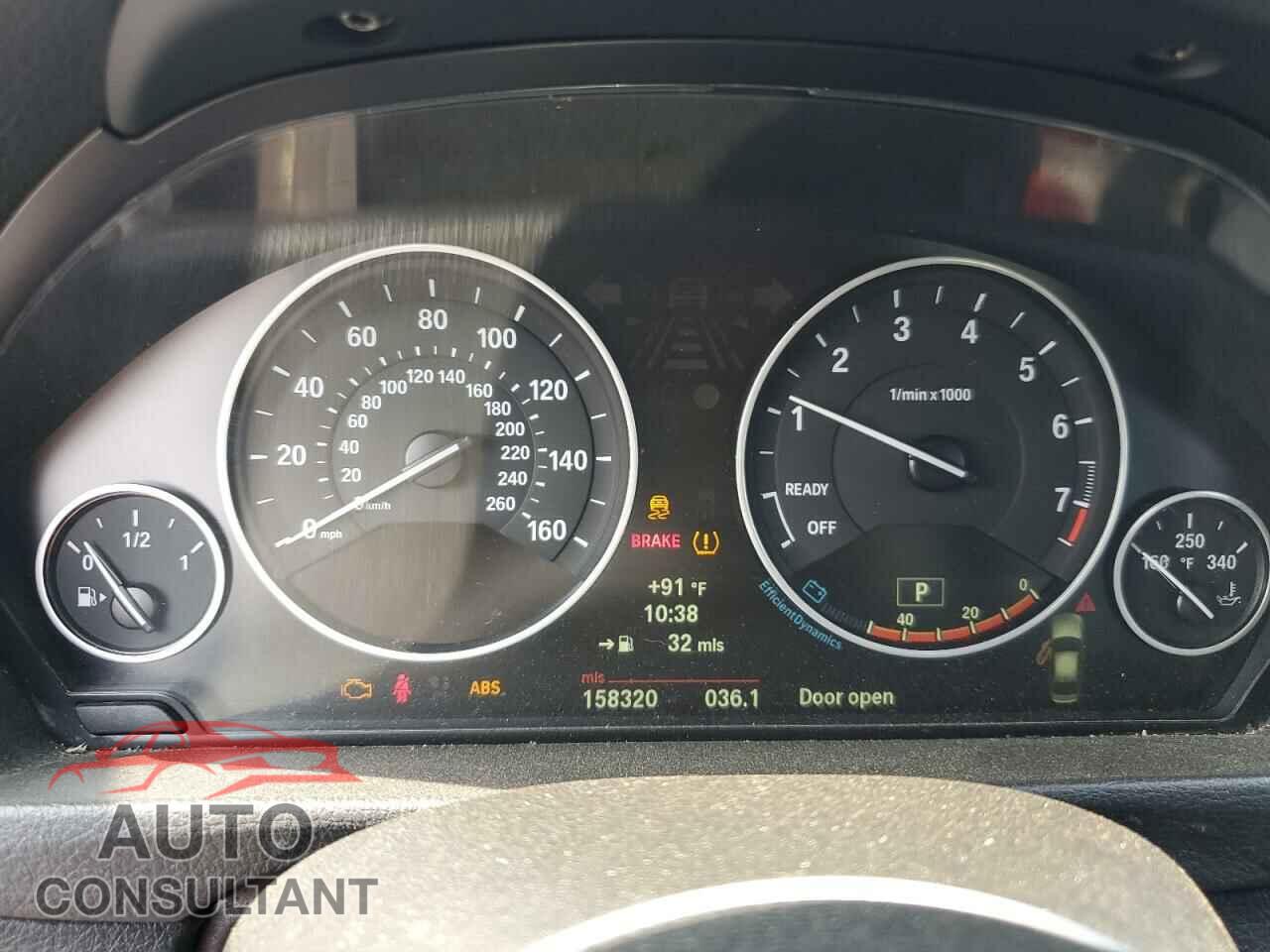 BMW 3 SERIES 2013 - WBA3A5G55DNP23647