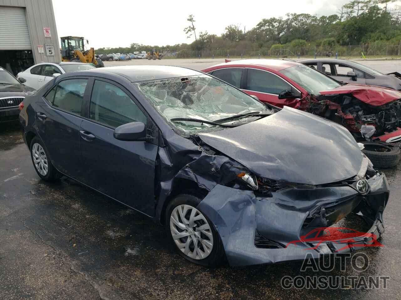 TOYOTA COROLLA 2017 - 5YFBURHE5HP678391