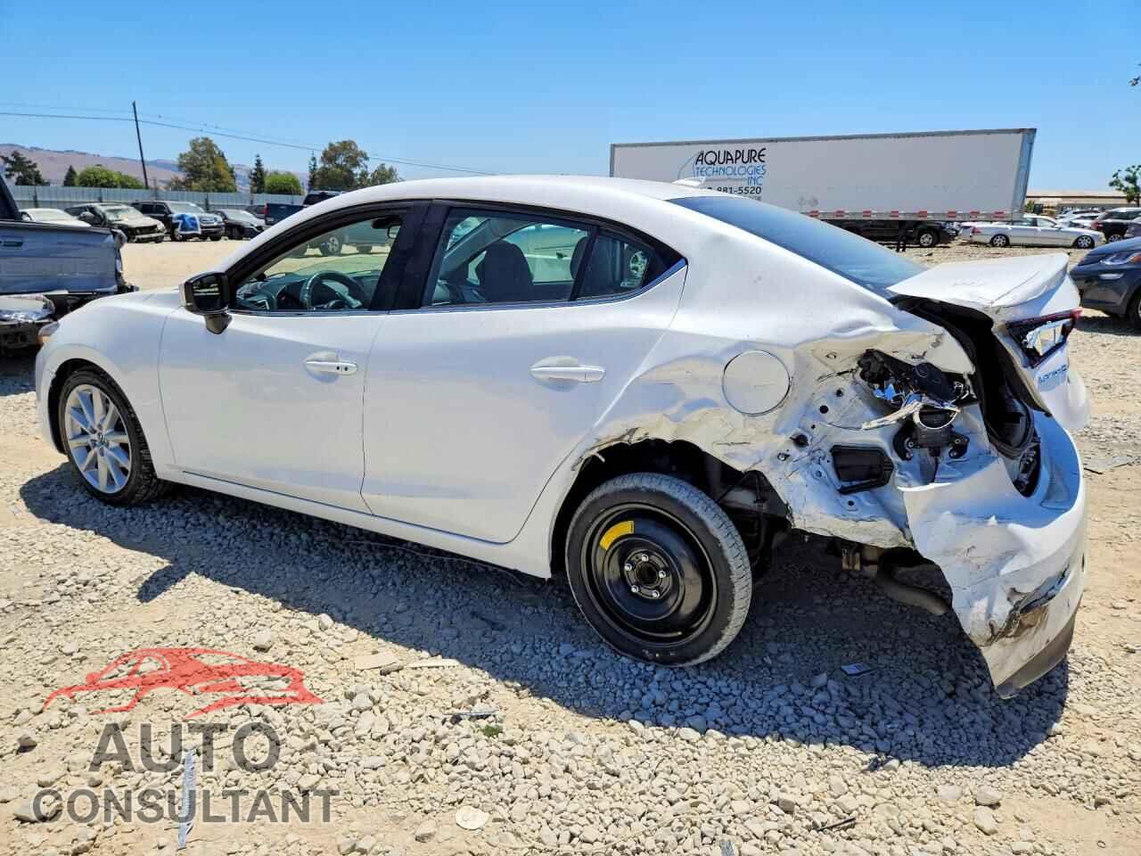 MAZDA 3 2017 - 3MZBN1V75HM123627