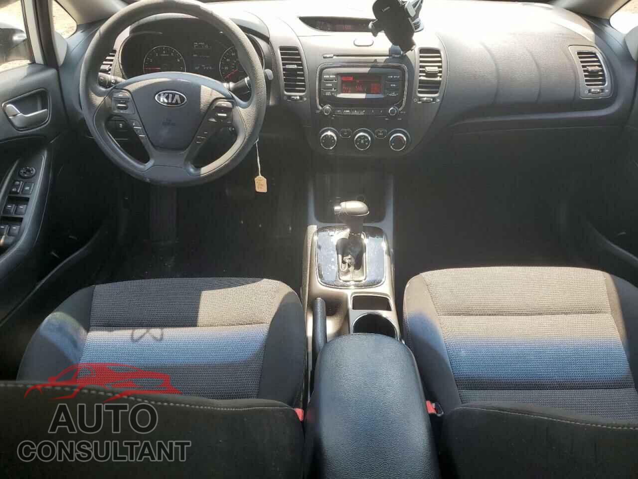 KIA FORTE 2017 - 3KPFK4A73HE044374