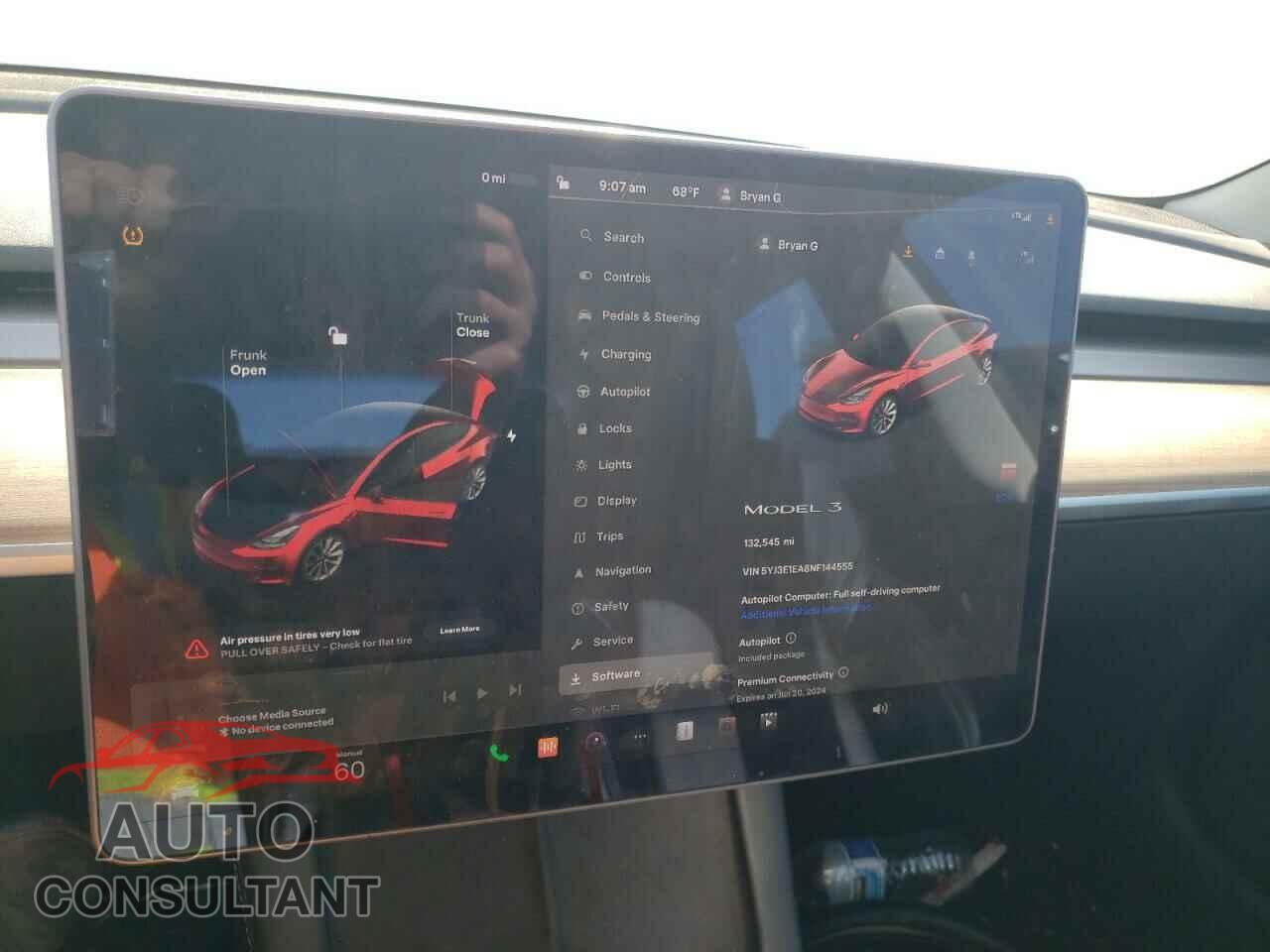 TESLA MODEL 3 2022 - 5YJ3E1EA8NF144555