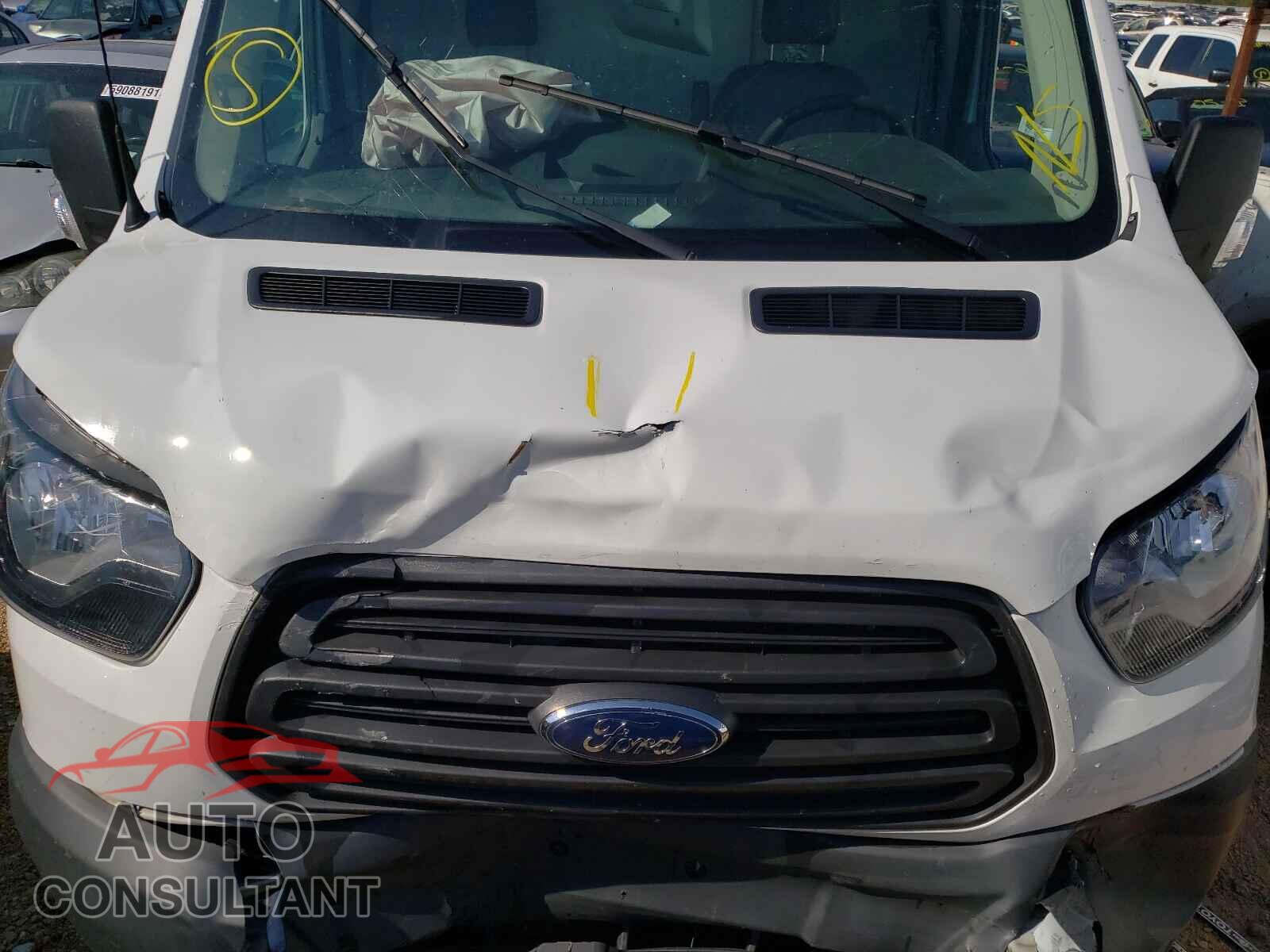 FORD TRANSIT CO 2018 - 1FTYE1CM7JKA24150
