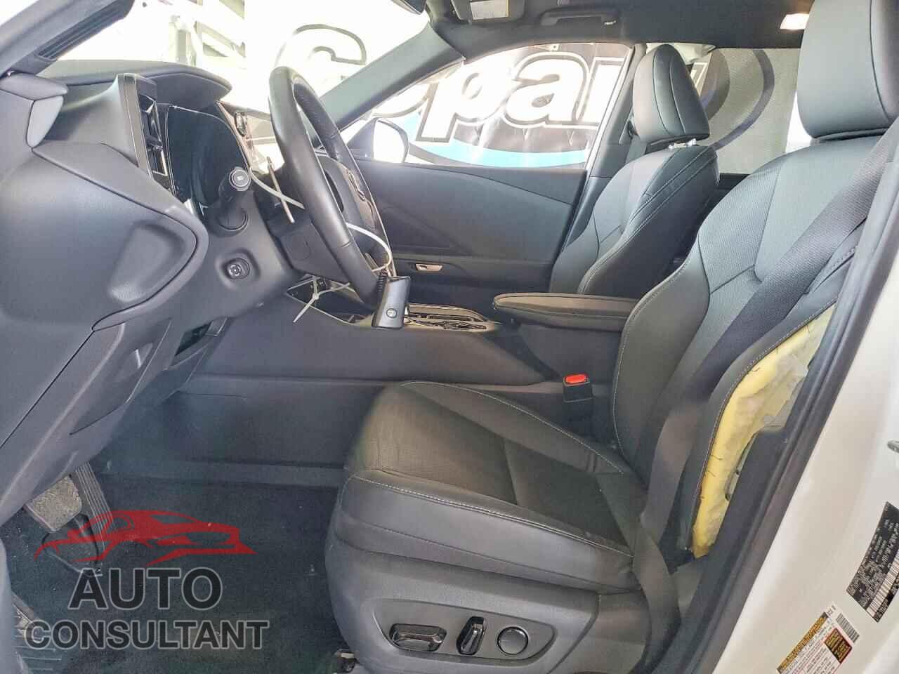 LEXUS UNKNOWN 2024 - 5TDAAAB67RS006235