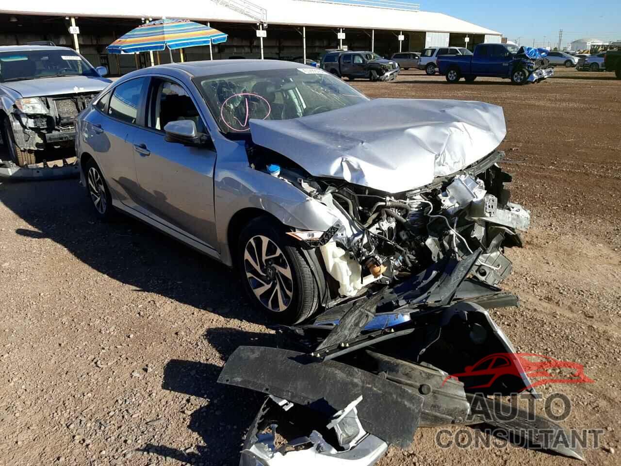 HONDA CIVIC 2018 - 2HGFC2F72JH538781