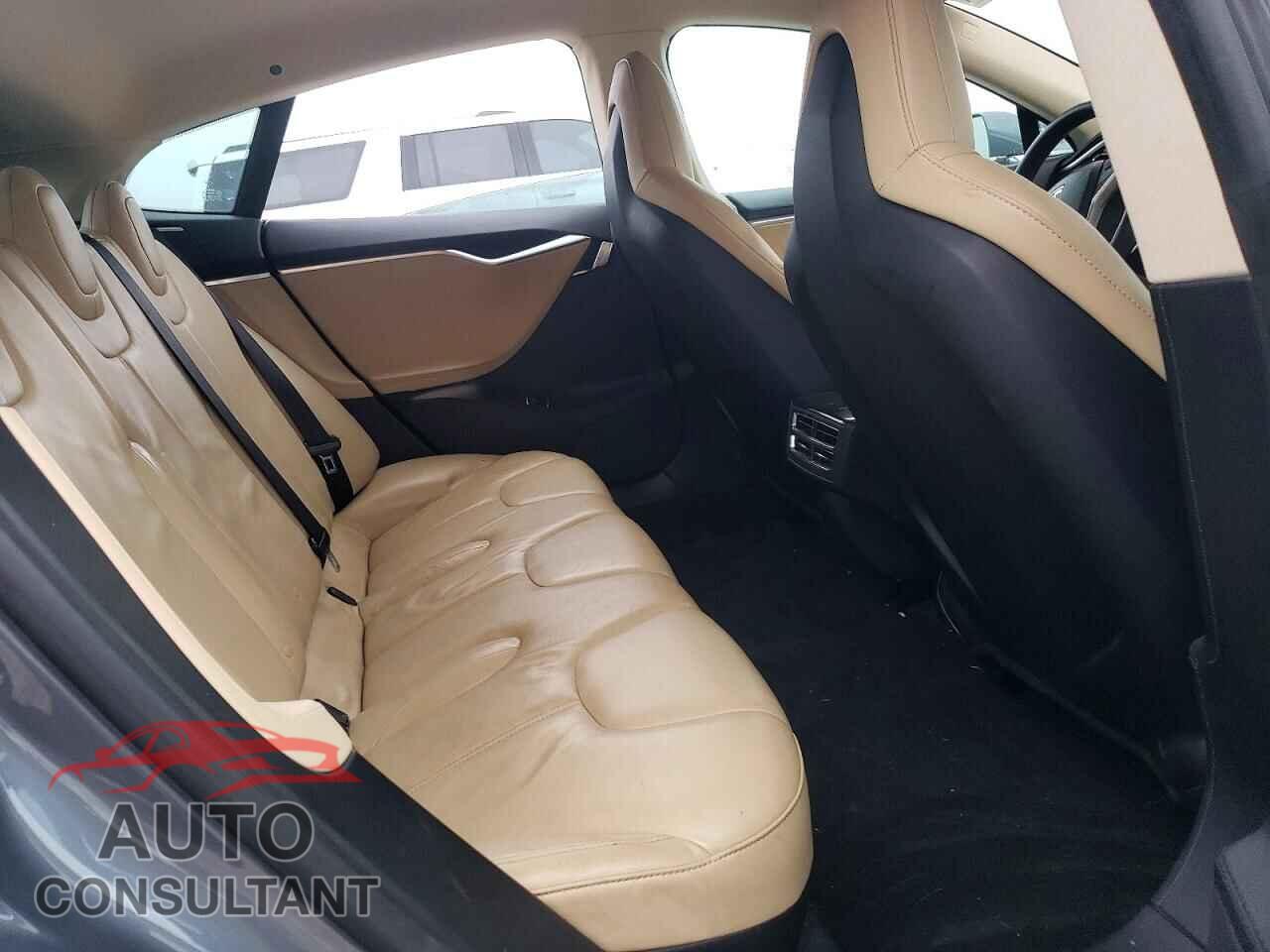 TESLA MODEL S 2013 - 5YJSA1AC2DFP10190