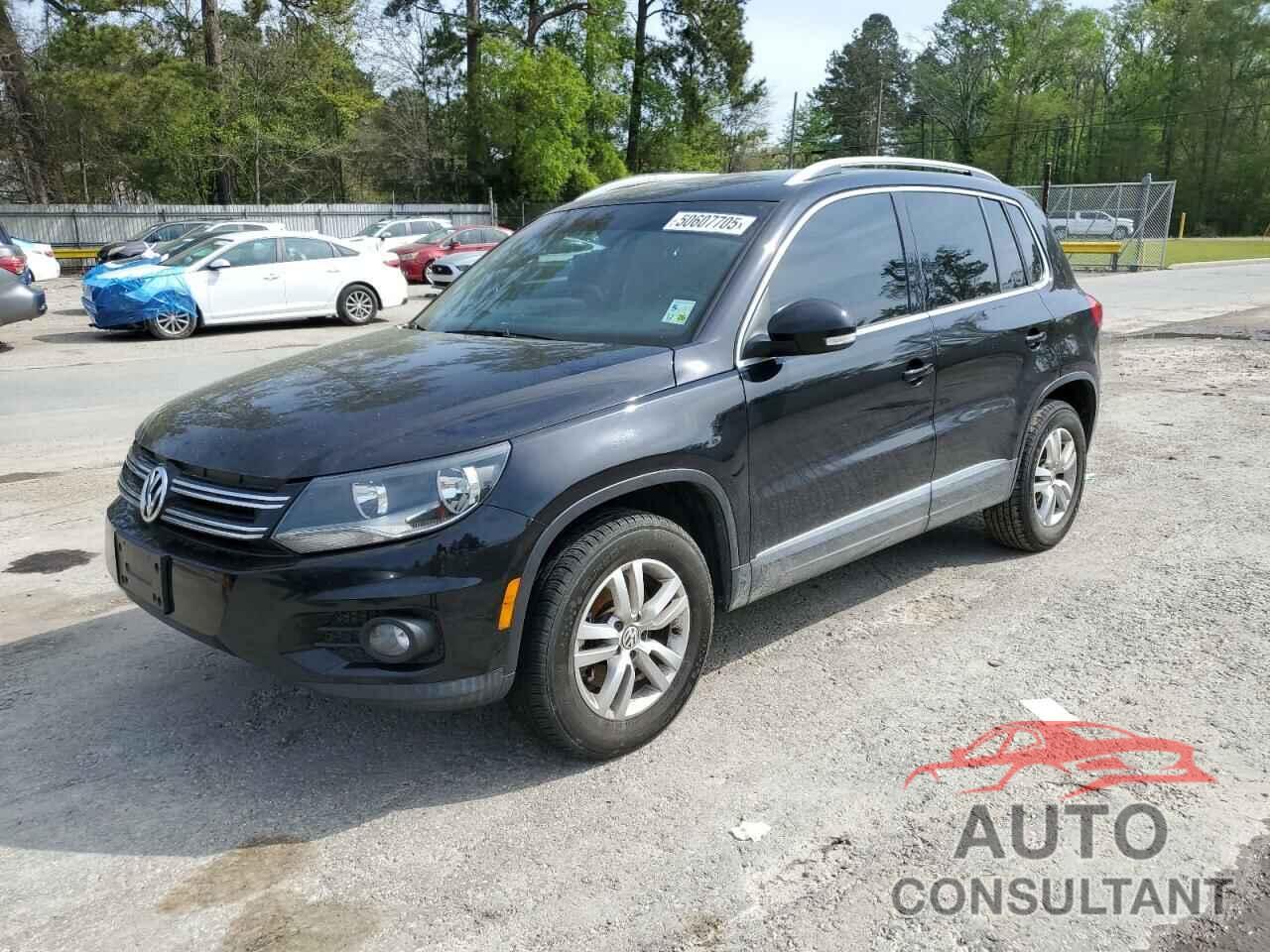 VOLKSWAGEN TIGUAN 2015 - WVGAV7AX1FW605897