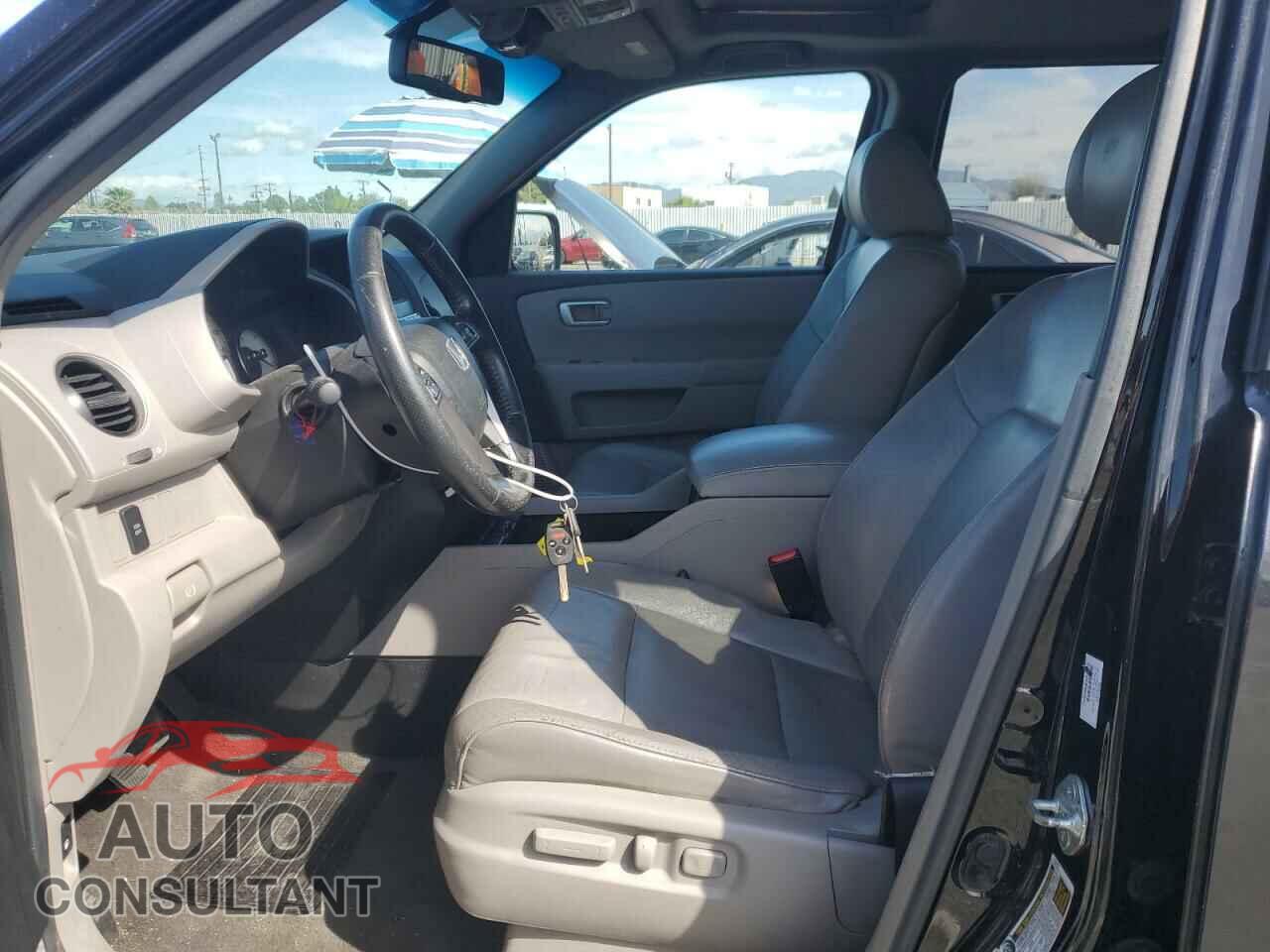 HONDA PILOT 2011 - 5FNYF3H59BB002062