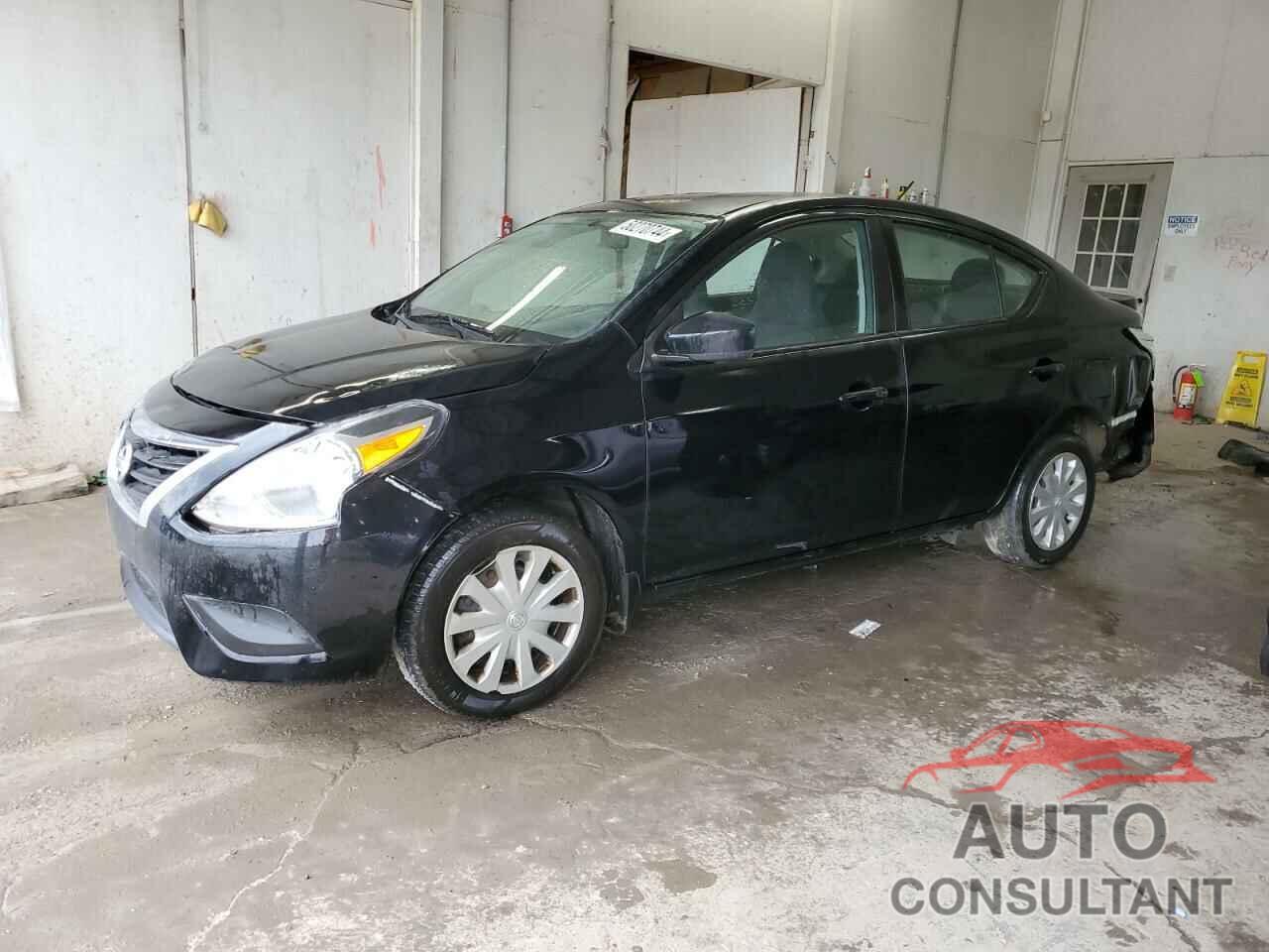 NISSAN VERSA 2017 - 3N1CN7AP4HL855952