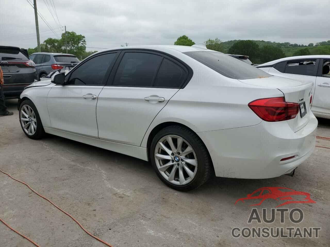 BMW 3 SERIES 2018 - WBA8E5G52JNV02898