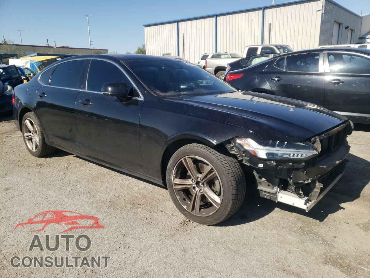 VOLVO S90 2018 - LVY982MK2JP021831