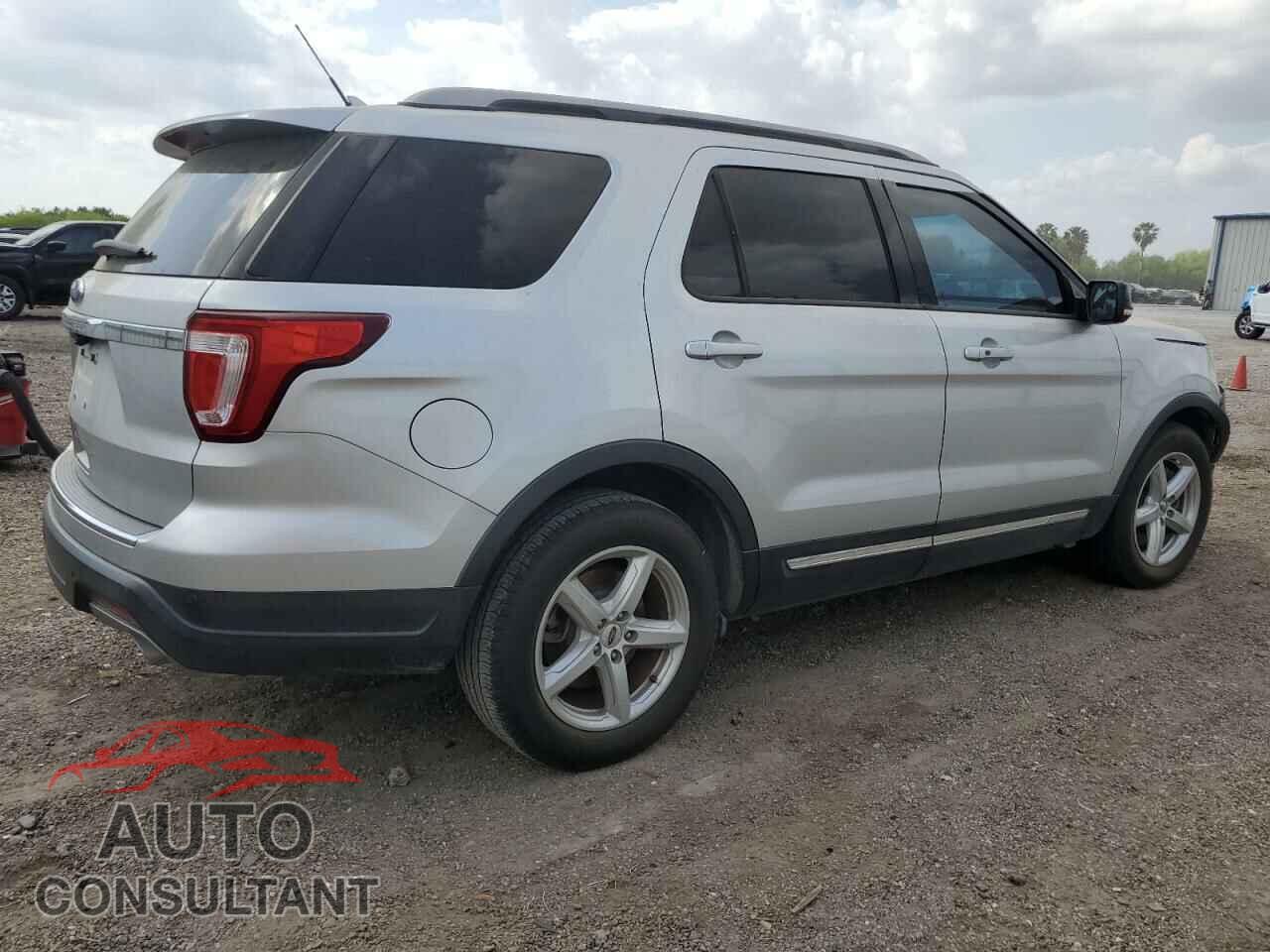 FORD EXPLORER 2018 - 1FM5K7D85JGA54665