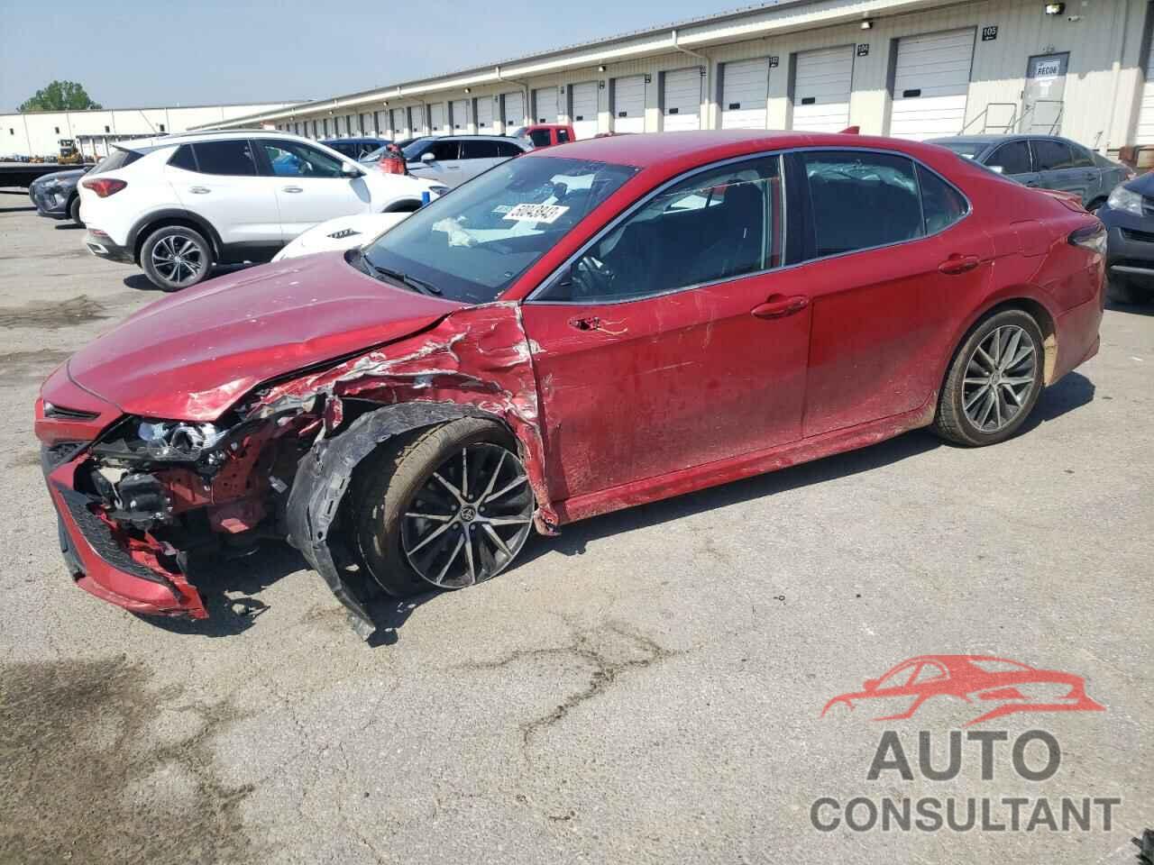 TOYOTA CAMRY 2021 - 4T1G11AK8MU453472
