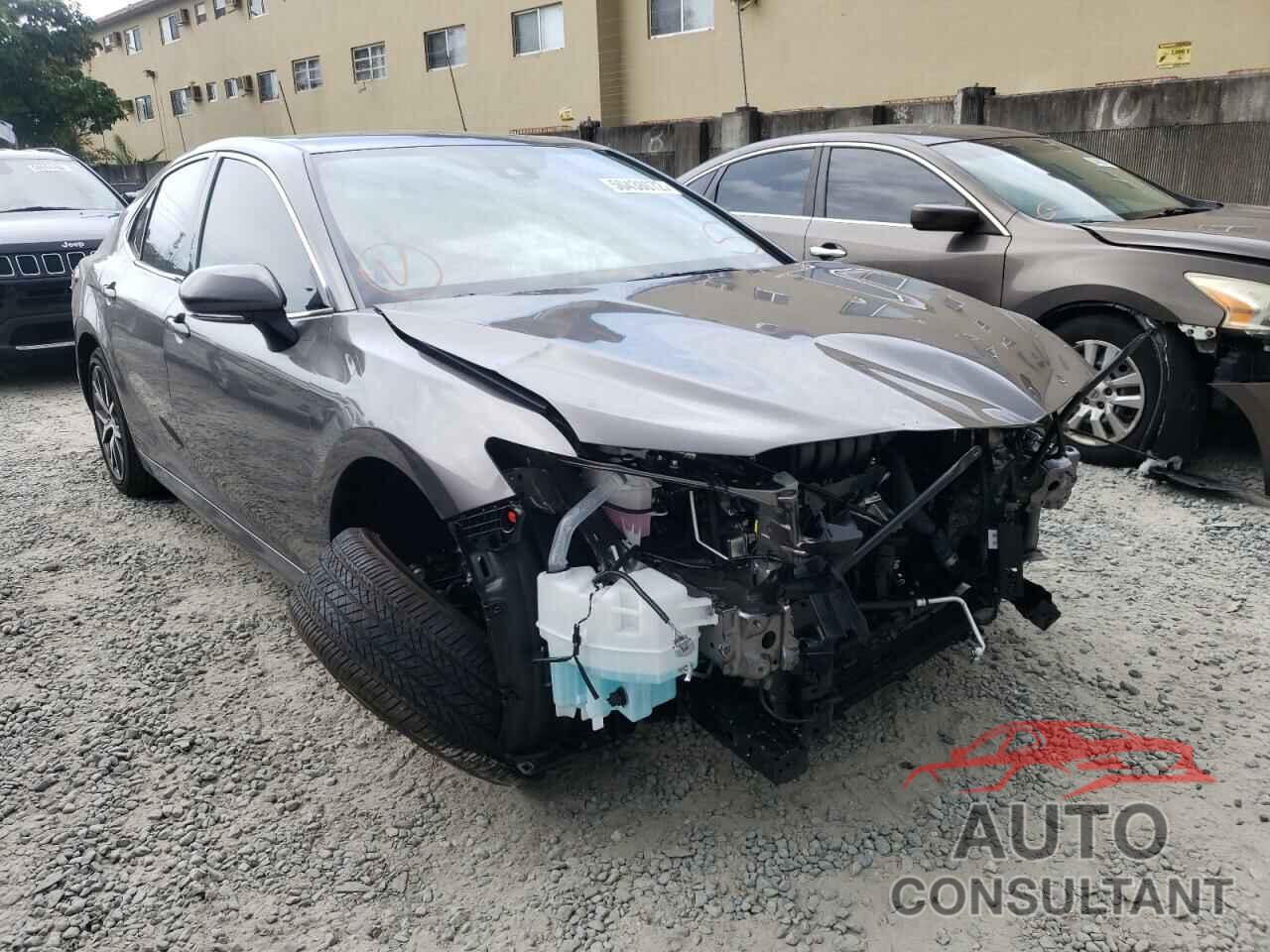 TOYOTA CAMRY 2022 - 4T1F11AK5NU034105