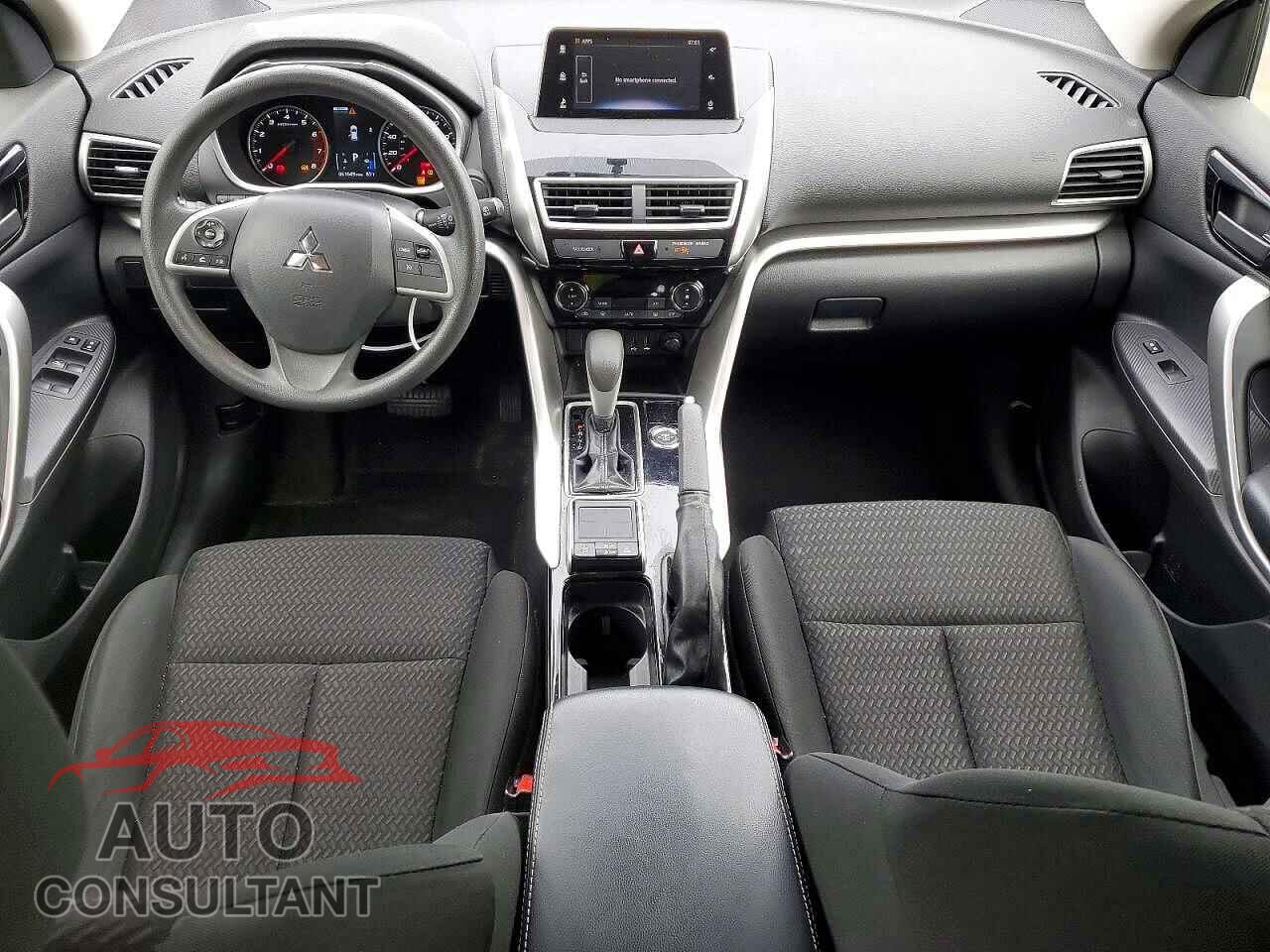 MITSUBISHI ECLIPSE 2018 - JA4AT4AA5JZ045114