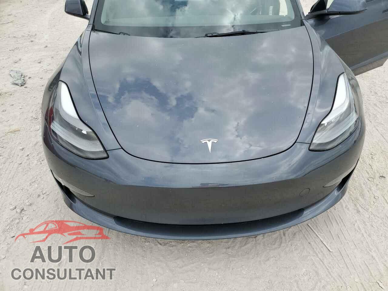 TESLA MODEL 3 2022 - 5YJ3E1EB2NF242635