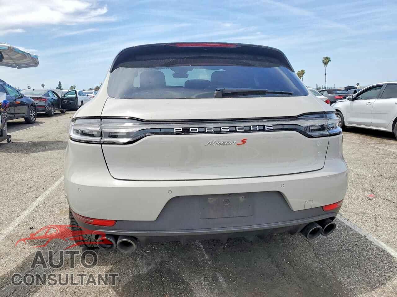 PORSCHE MACAN 2021 - WP1AB2A59MLB37977