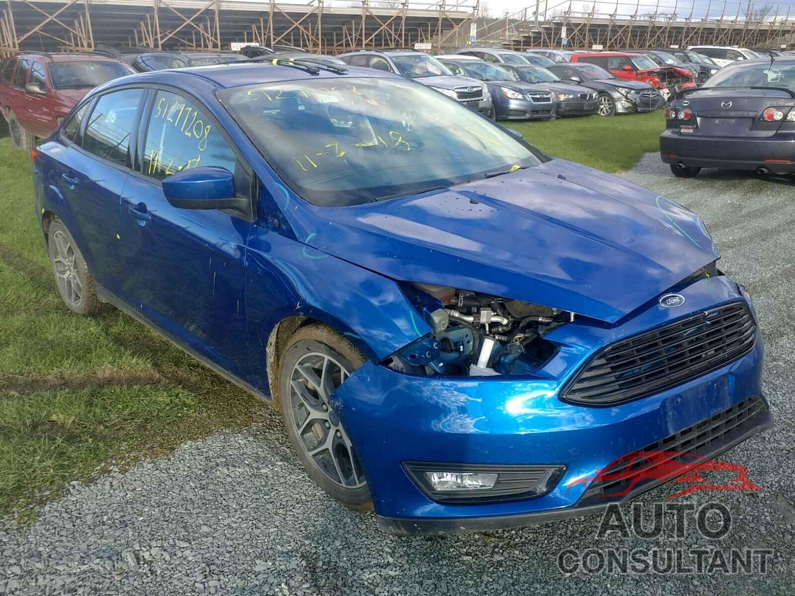 FORD FOCUS 2018 - 1FADP3FE4JL214030