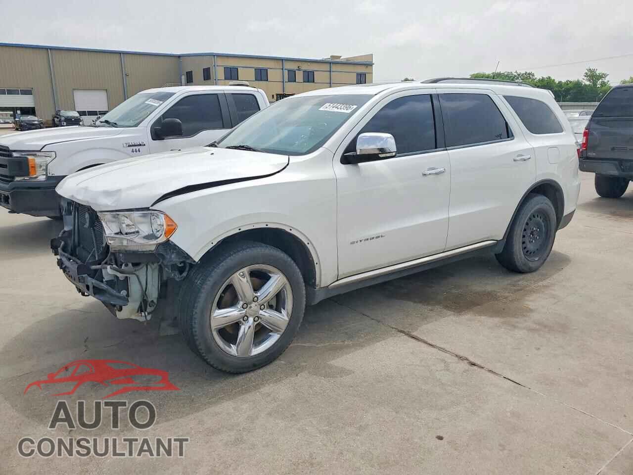 DODGE DURANGO 2013 - 1C4SDJET5DC557044