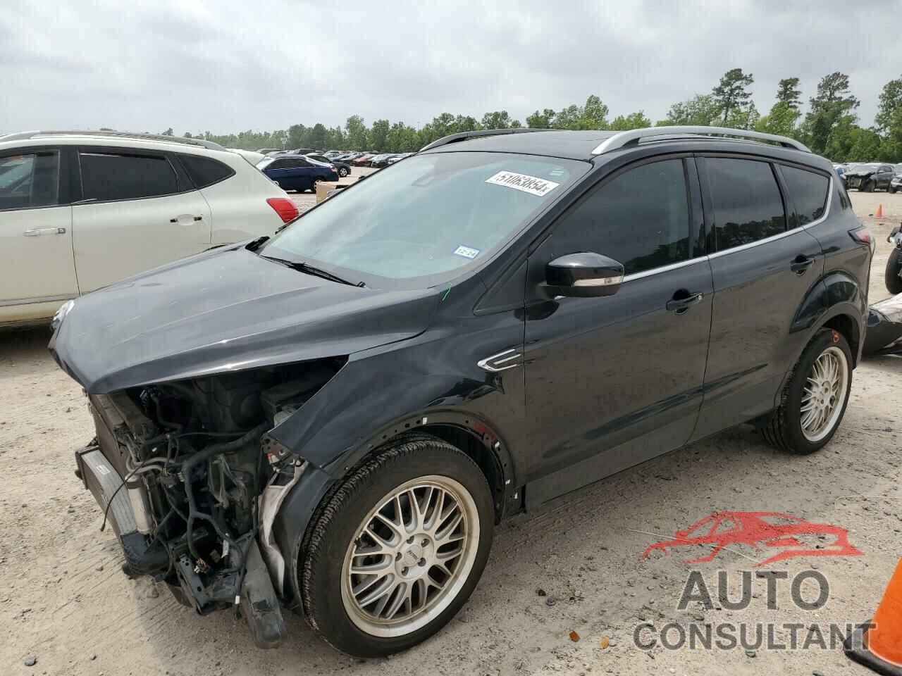 FORD ESCAPE 2018 - 1FMCU0J90JUD36431