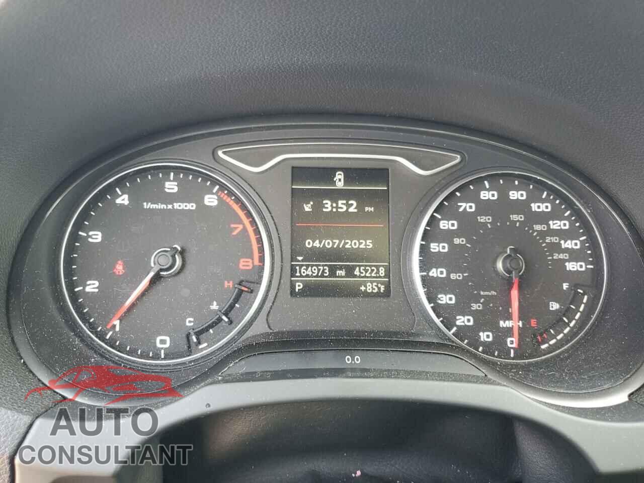 AUDI A3 2015 - WAUBFGFF1F1084647