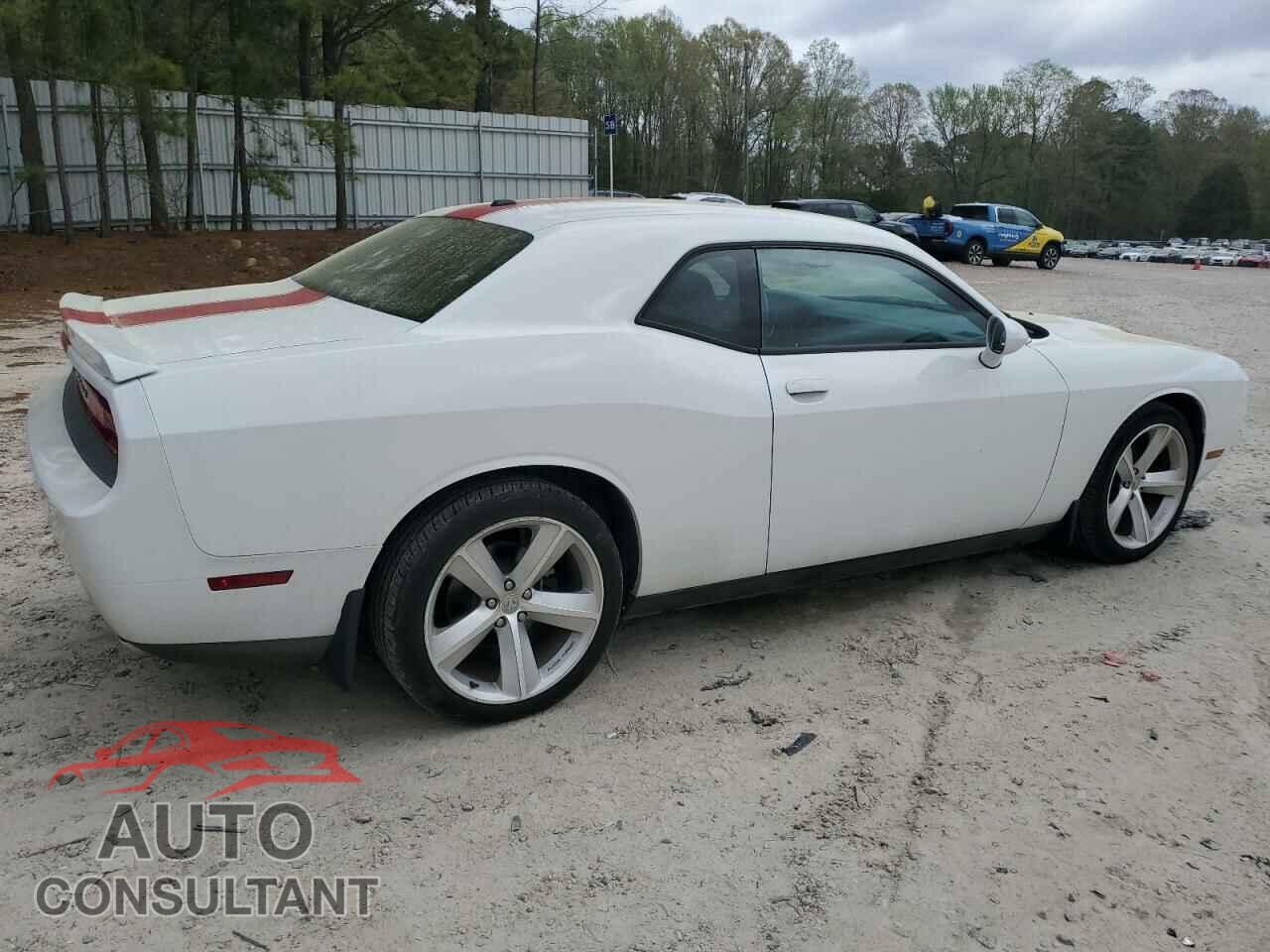 DODGE CHALLENGER 2013 - 2C3CDYAG6DH723708