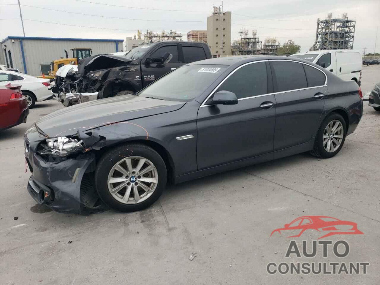 BMW 5 SERIES 2016 - WBA5A5C52GD529425