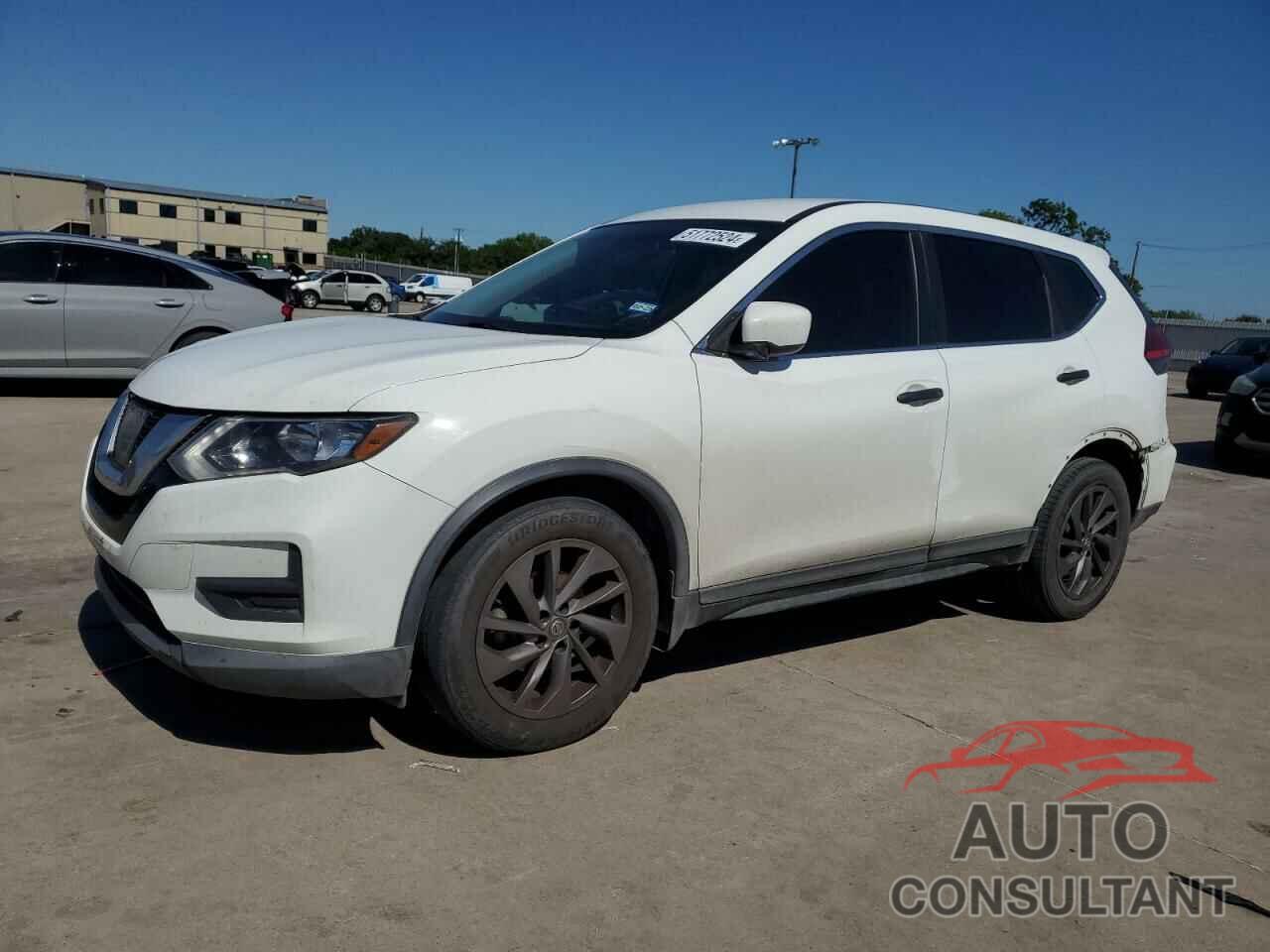 NISSAN ROGUE 2017 - KNMAT2MTXHP577570